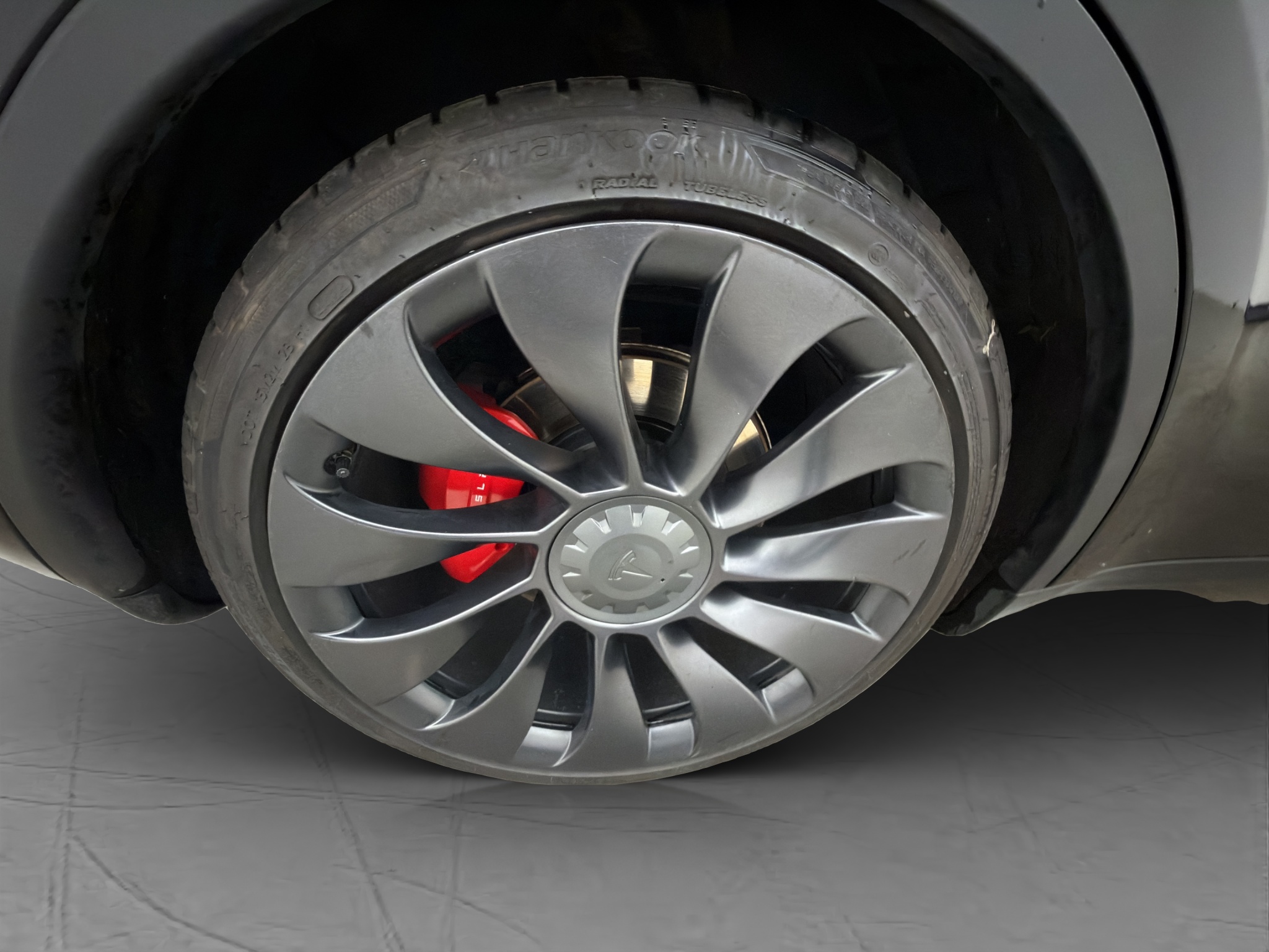 Tesla Model Y 2022 - miniatyr 29
