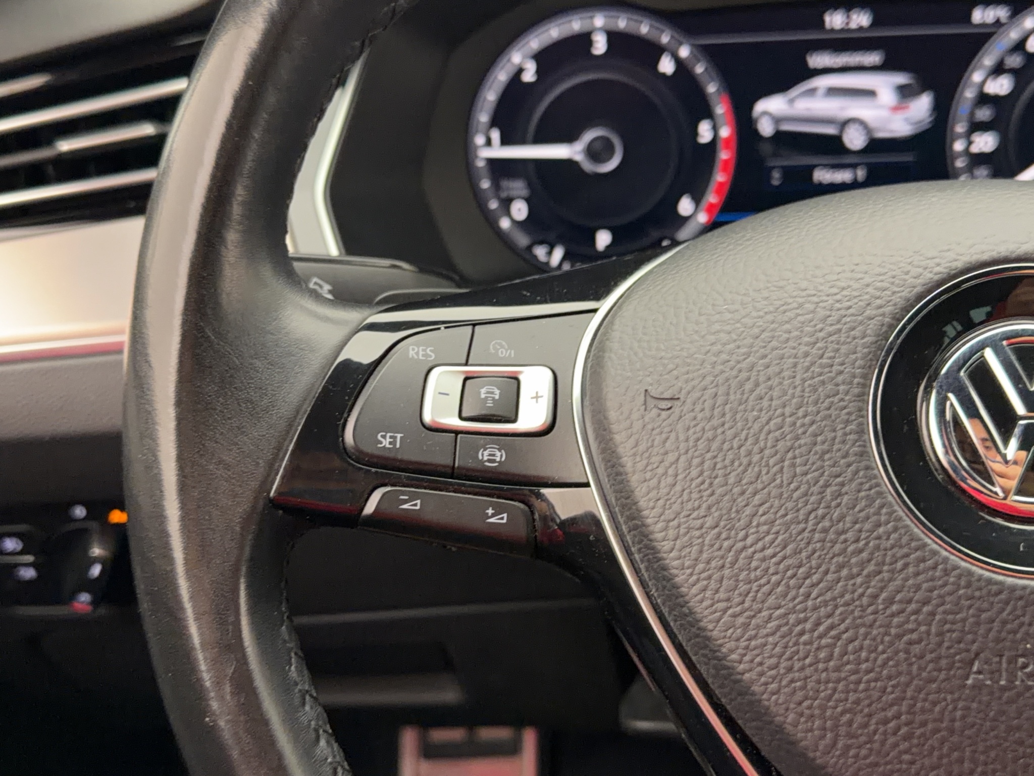Volkswagen Passat Alltrack 2019 - miniatyr 12