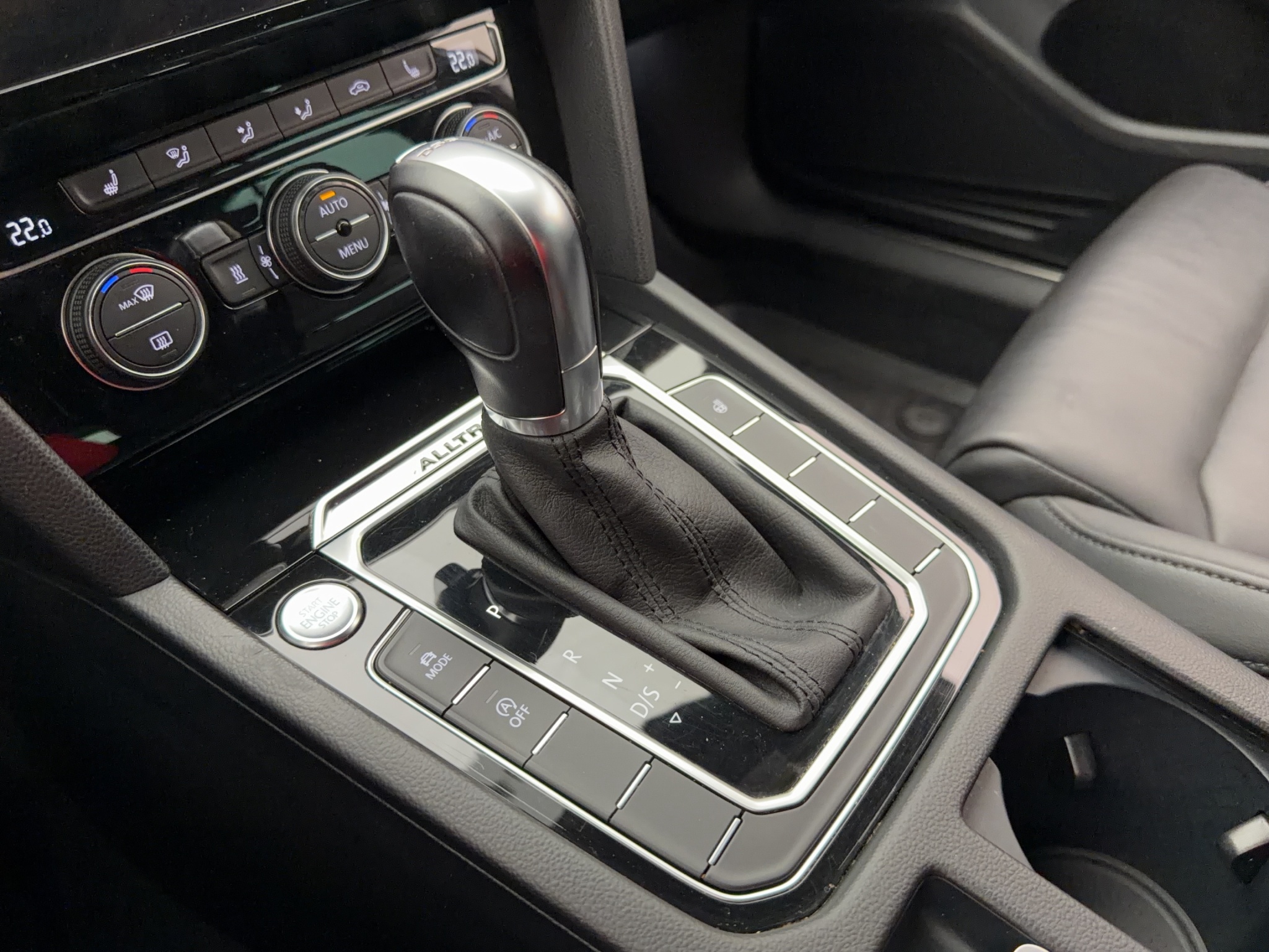 Volkswagen Passat Alltrack 2019 - miniatyr 25