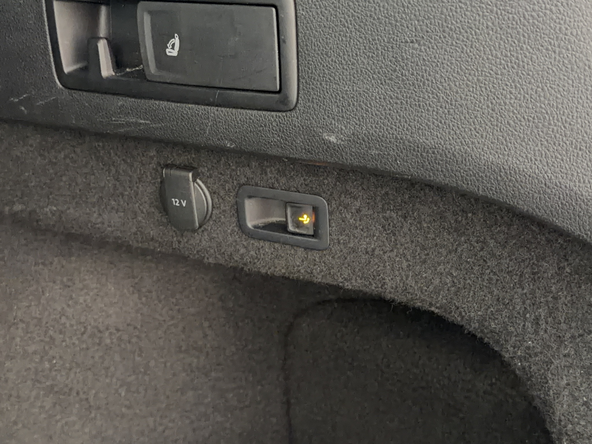 Volkswagen Passat Alltrack 2019 - miniatyr 32