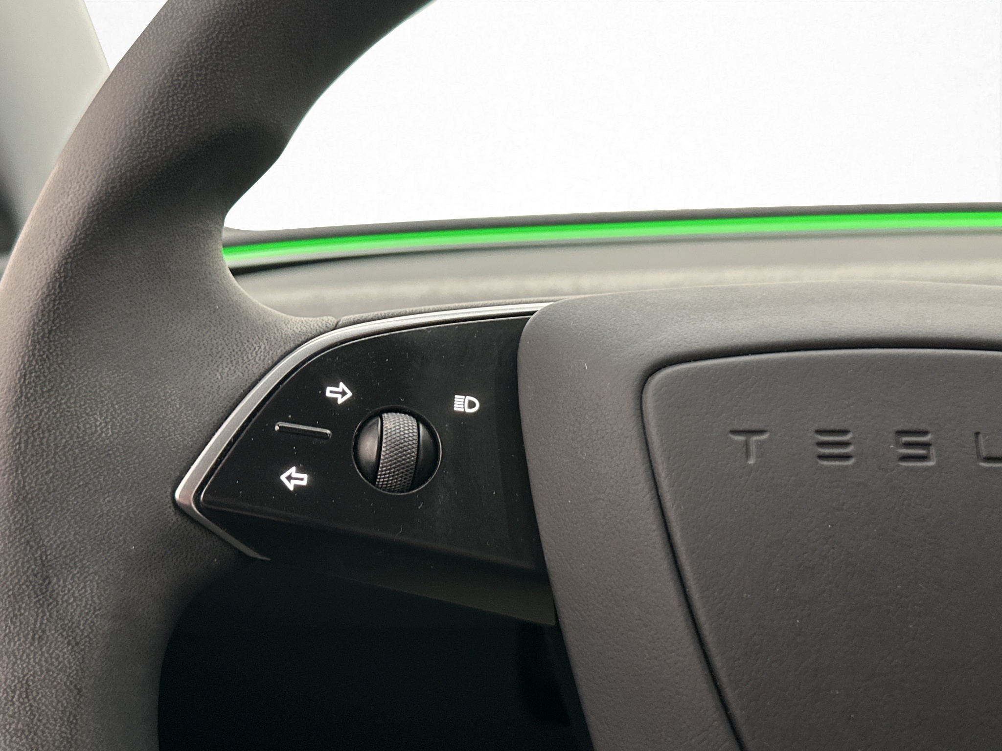 Tesla Model 3 2024 - miniatyr 12