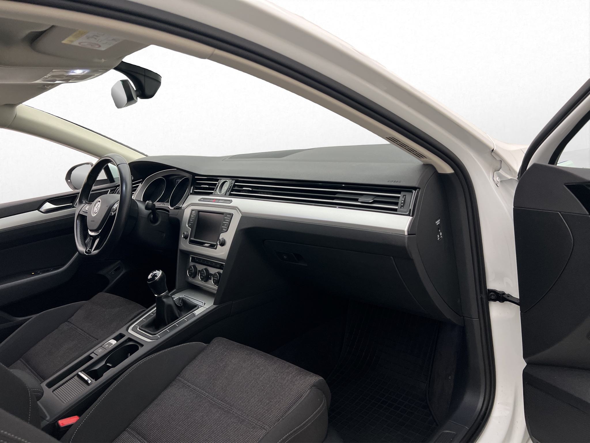Volkswagen Passat 2017 - miniatyr 20