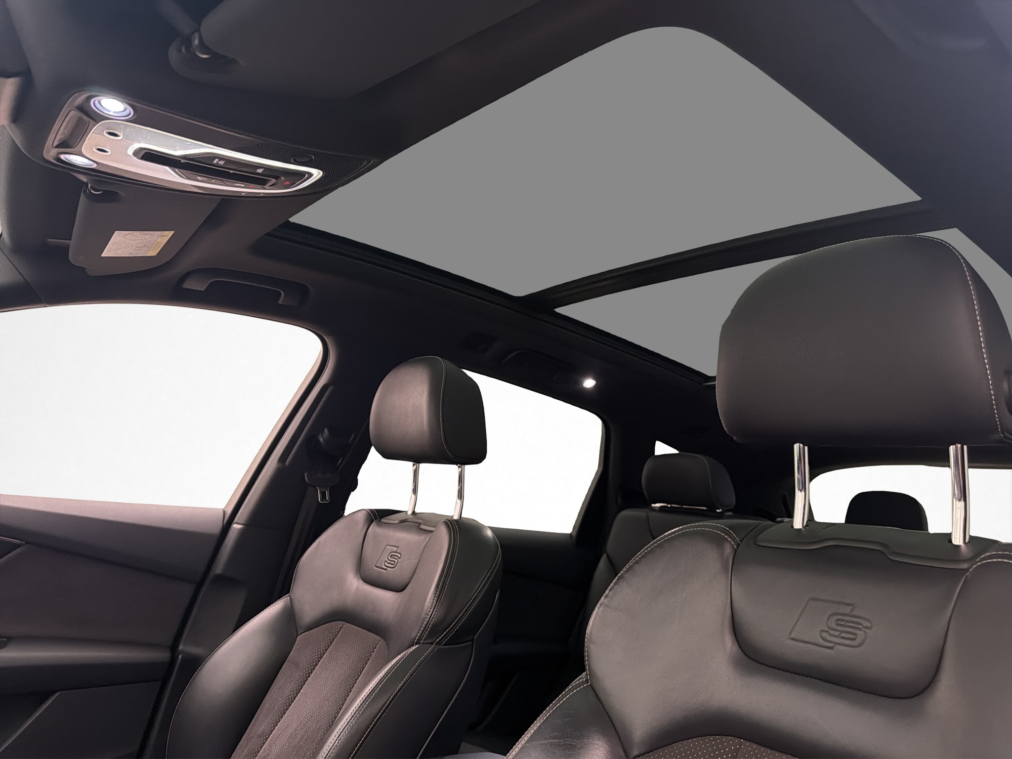 Audi Q7 2017 - miniatyr 8