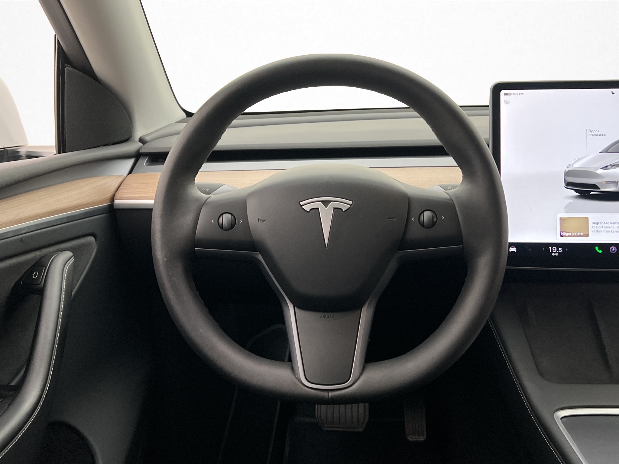 Tesla Model Y 2023 - miniatyr 12