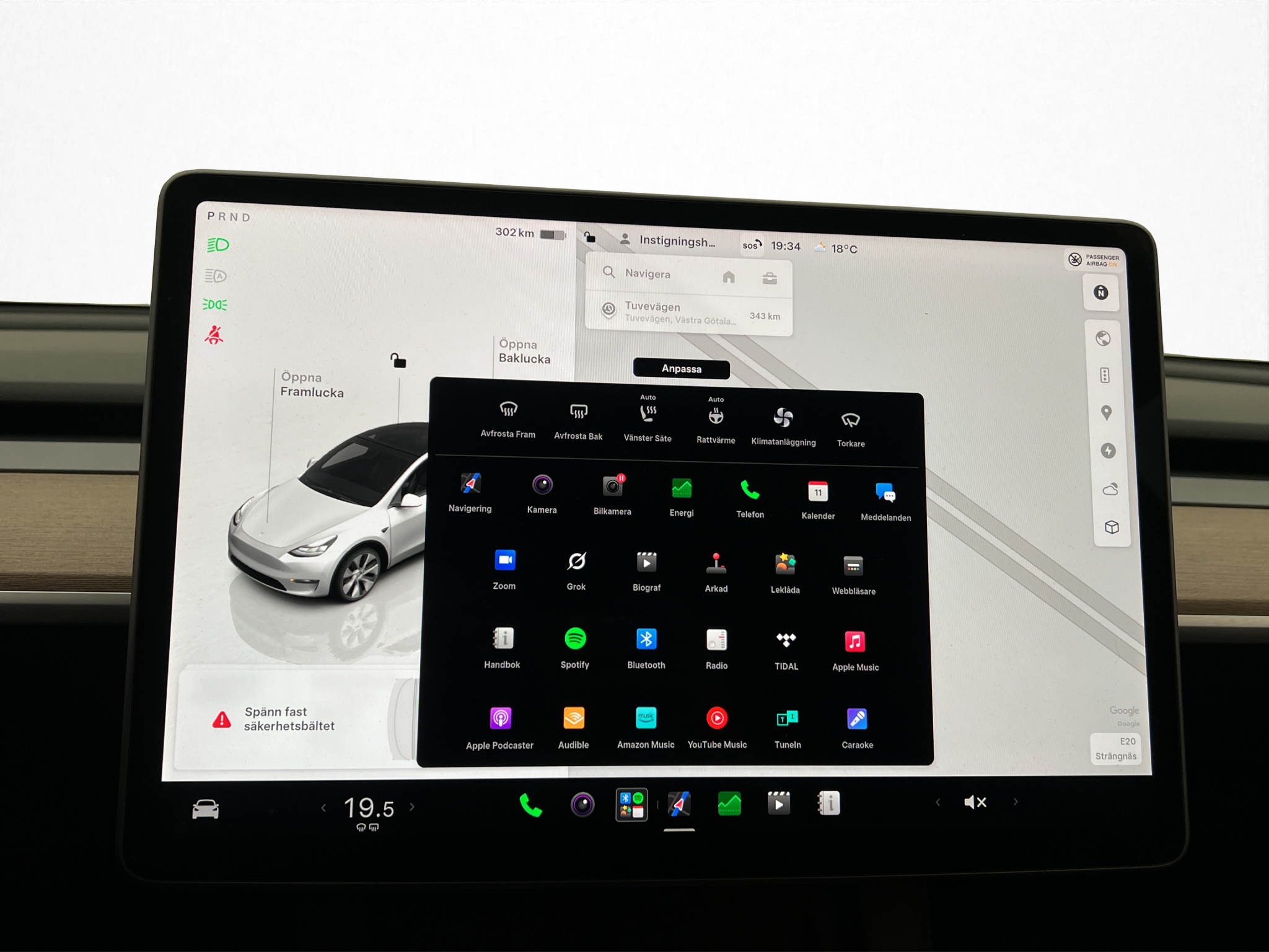 Tesla Model Y 2023 - miniatyr 20