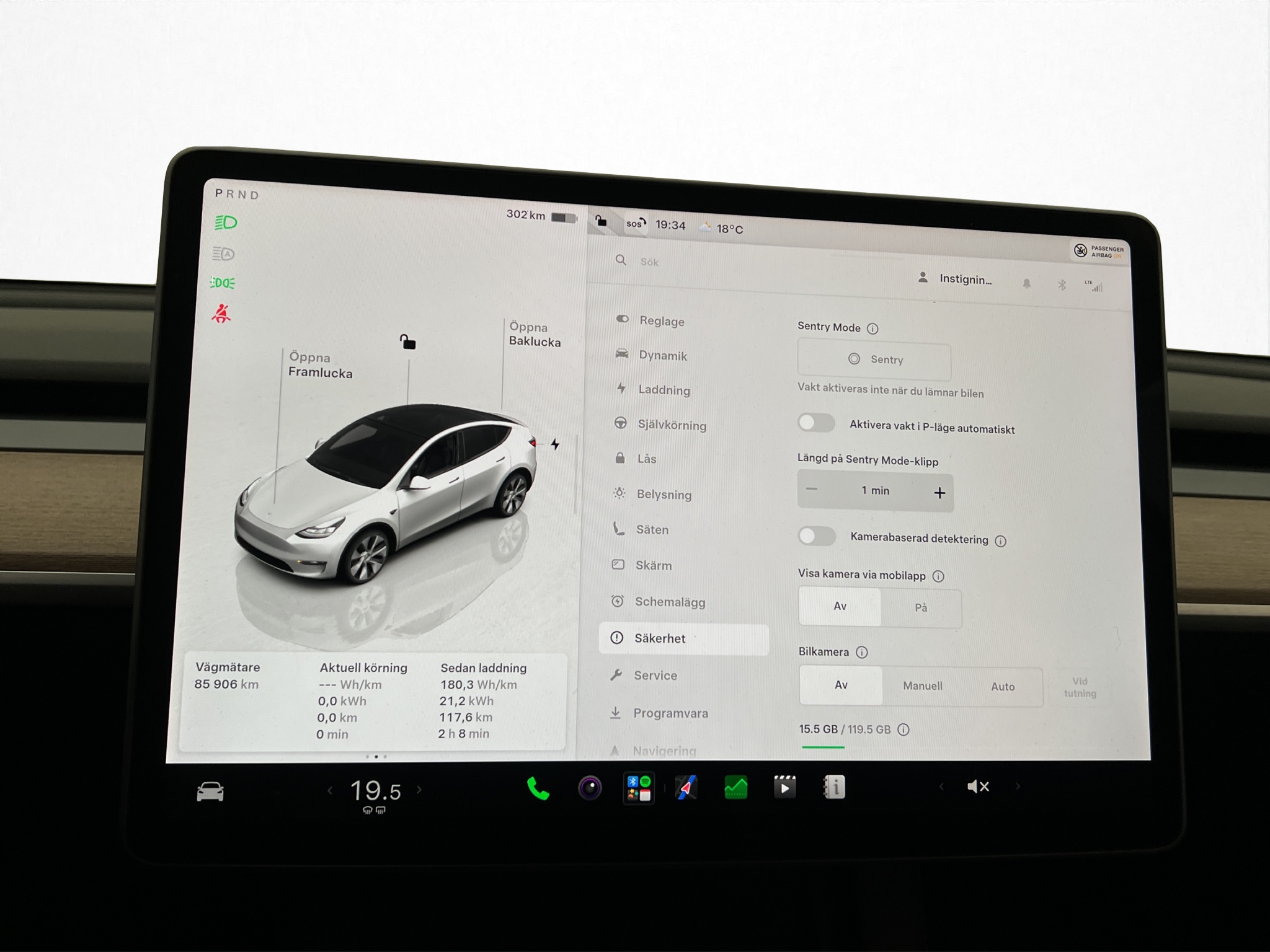 Tesla Model Y 2023 - miniatyr 22