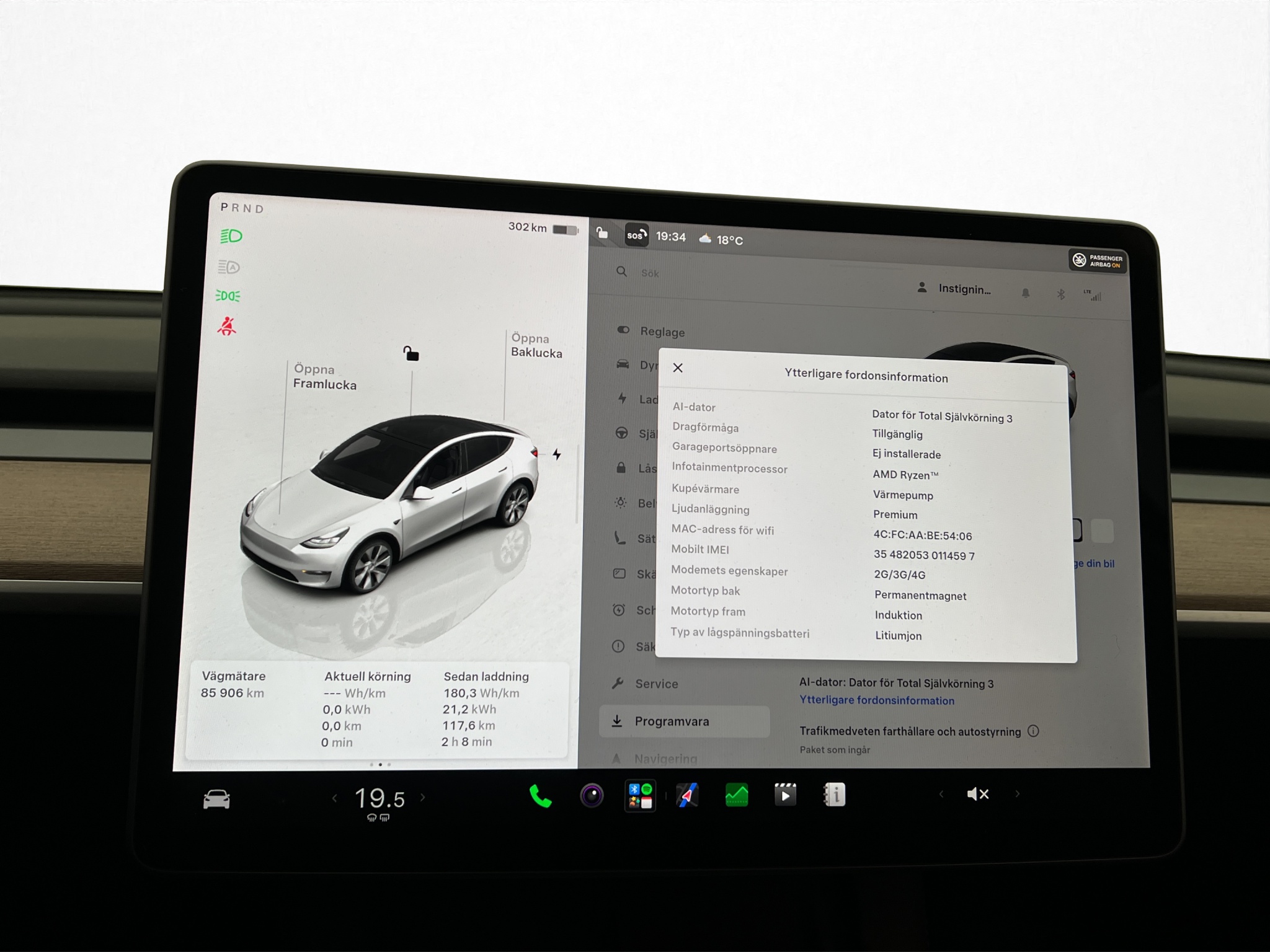 Tesla Model Y 2023 - miniatyr 23
