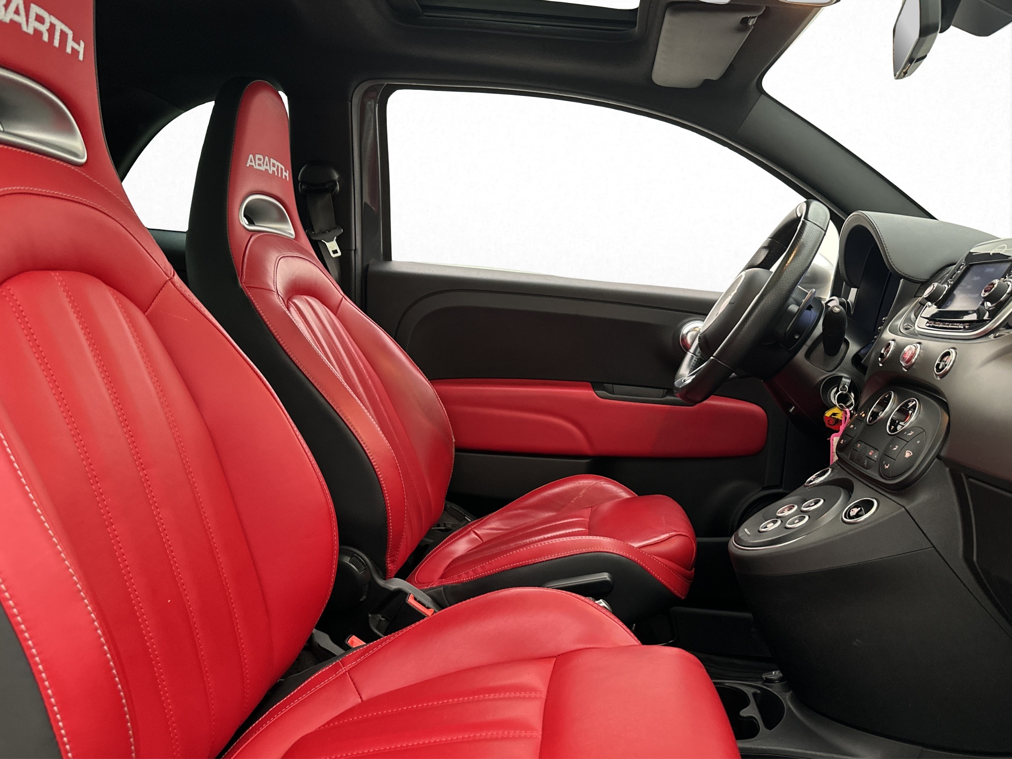 Abarth 595 2019 - miniatyr 23