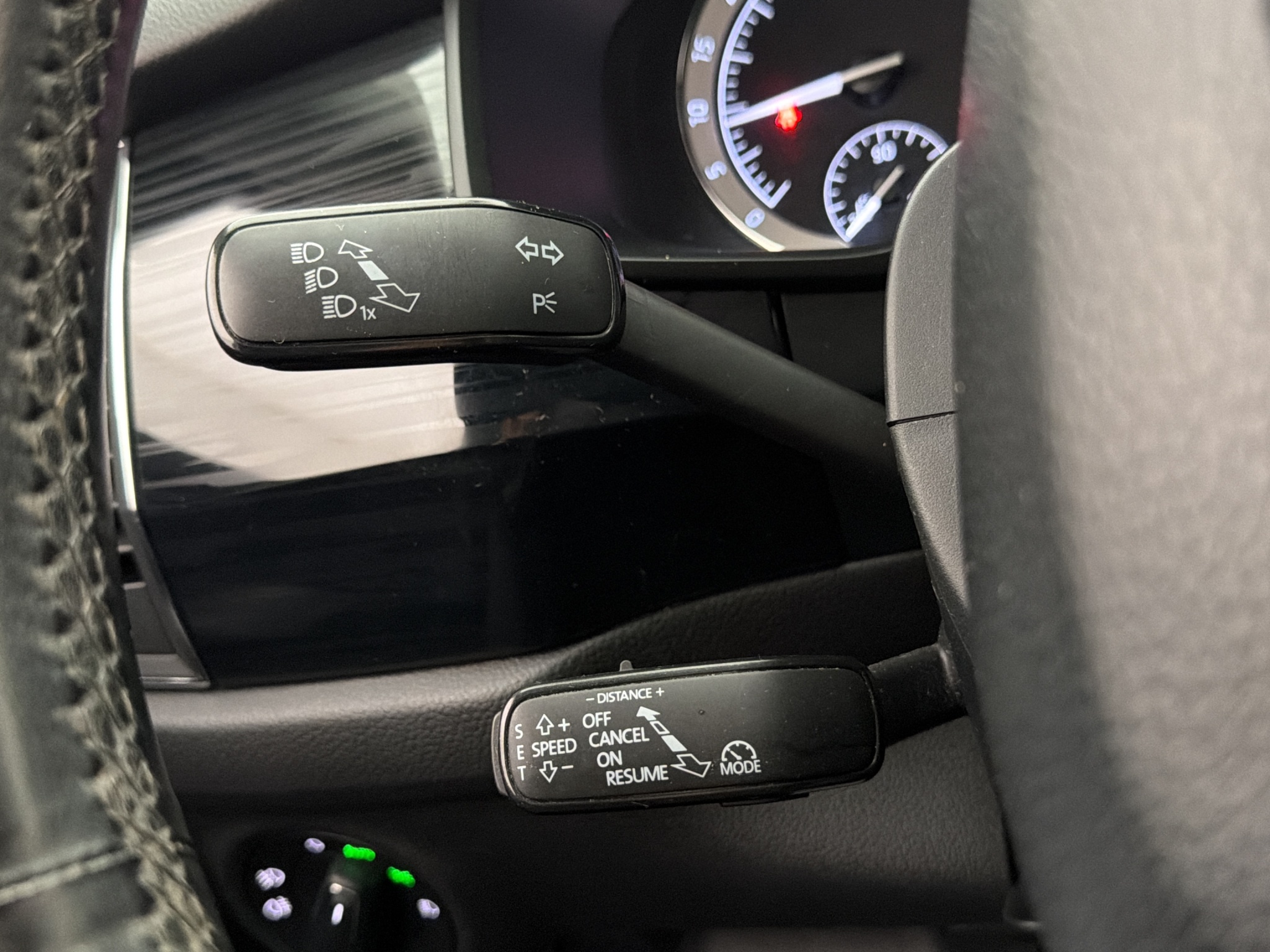Skoda Kodiaq 2018 - miniatyr 14