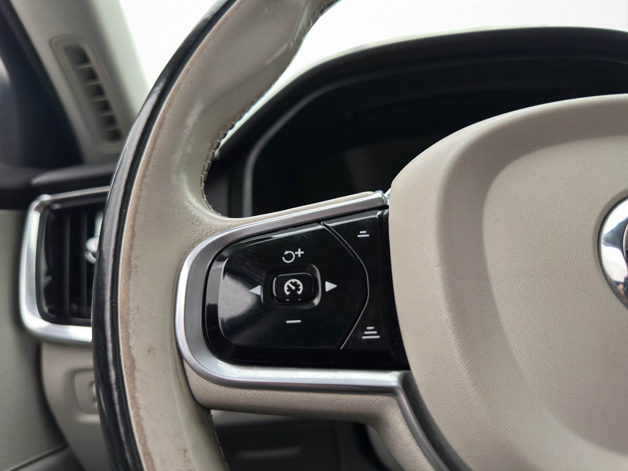 Volvo V90 2017 - miniatyr 12
