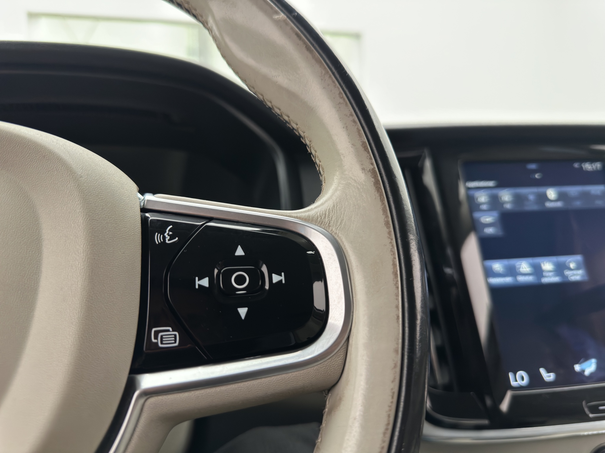 Volvo V90 2017 - miniatyr 14