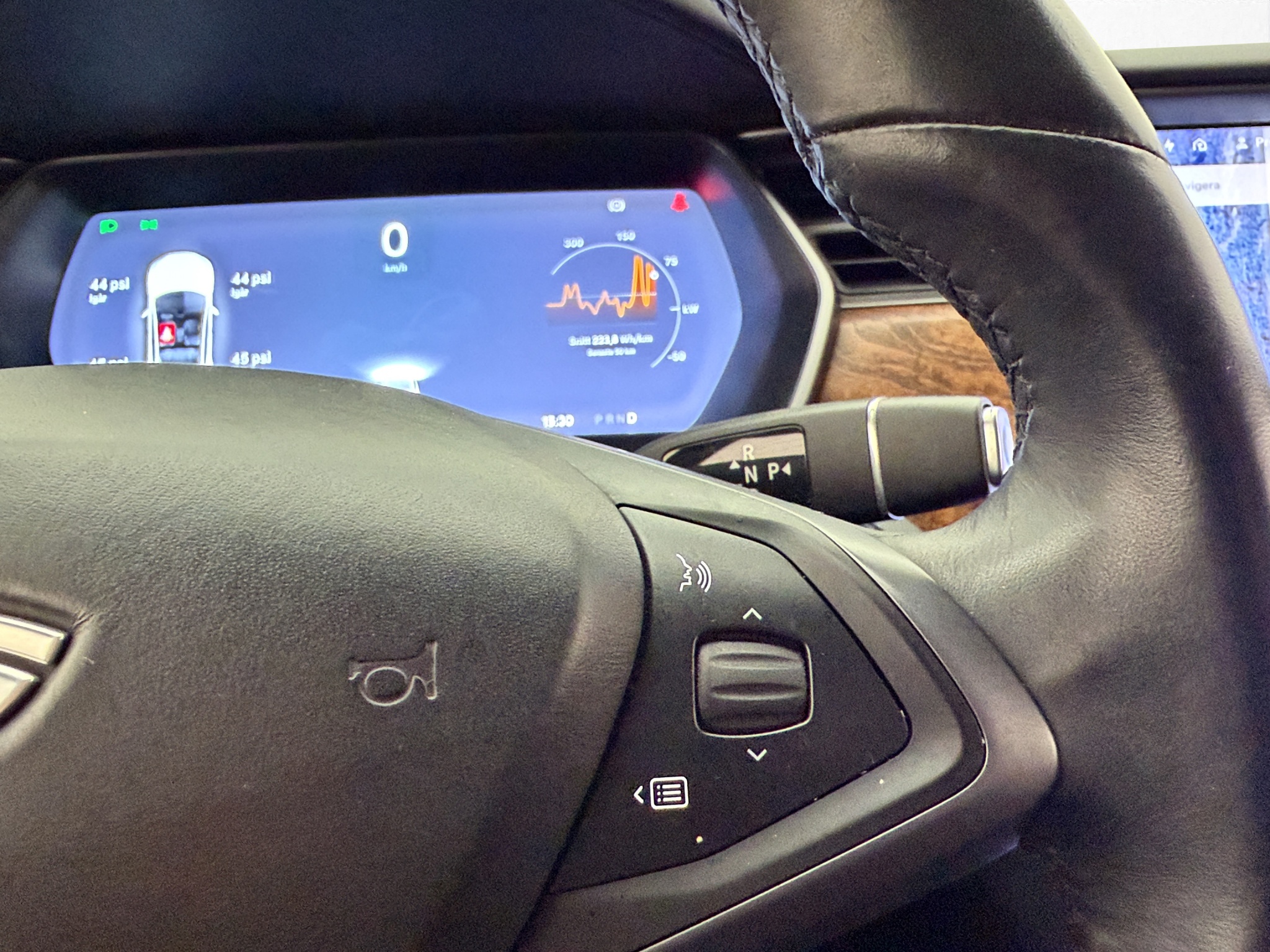 Tesla Model S 2020 - miniatyr 16