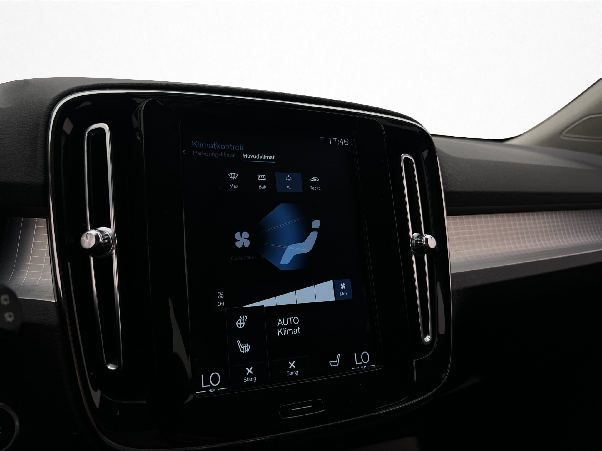 Volvo XC40 2019 - miniatyr 21