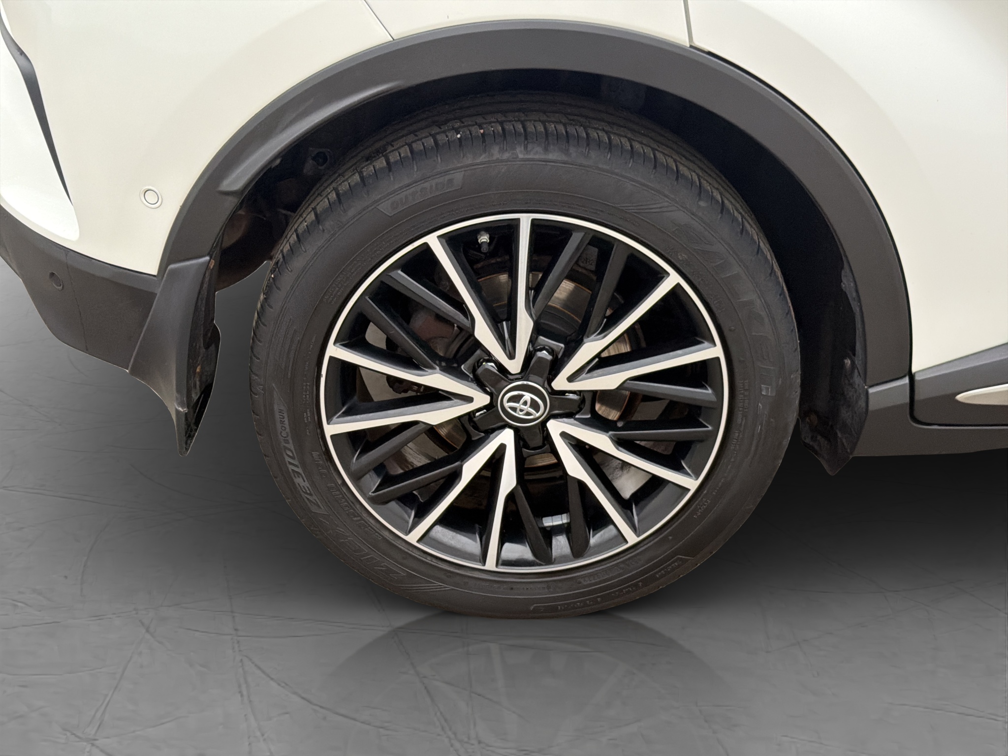 Toyota C-HR 2017 - miniatyr 31