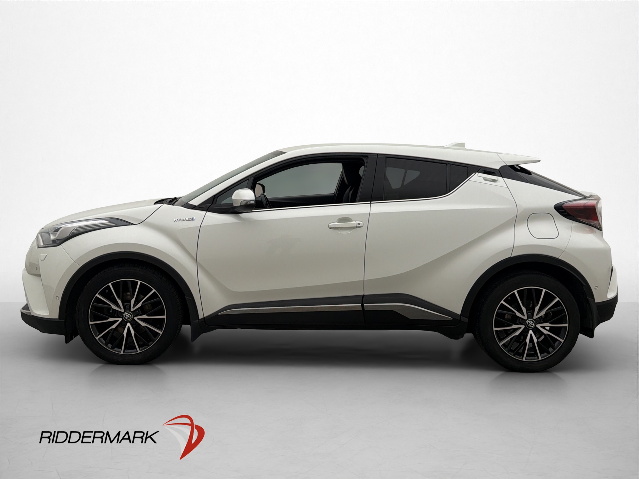 Toyota C-HR 2017 - miniatyr 7