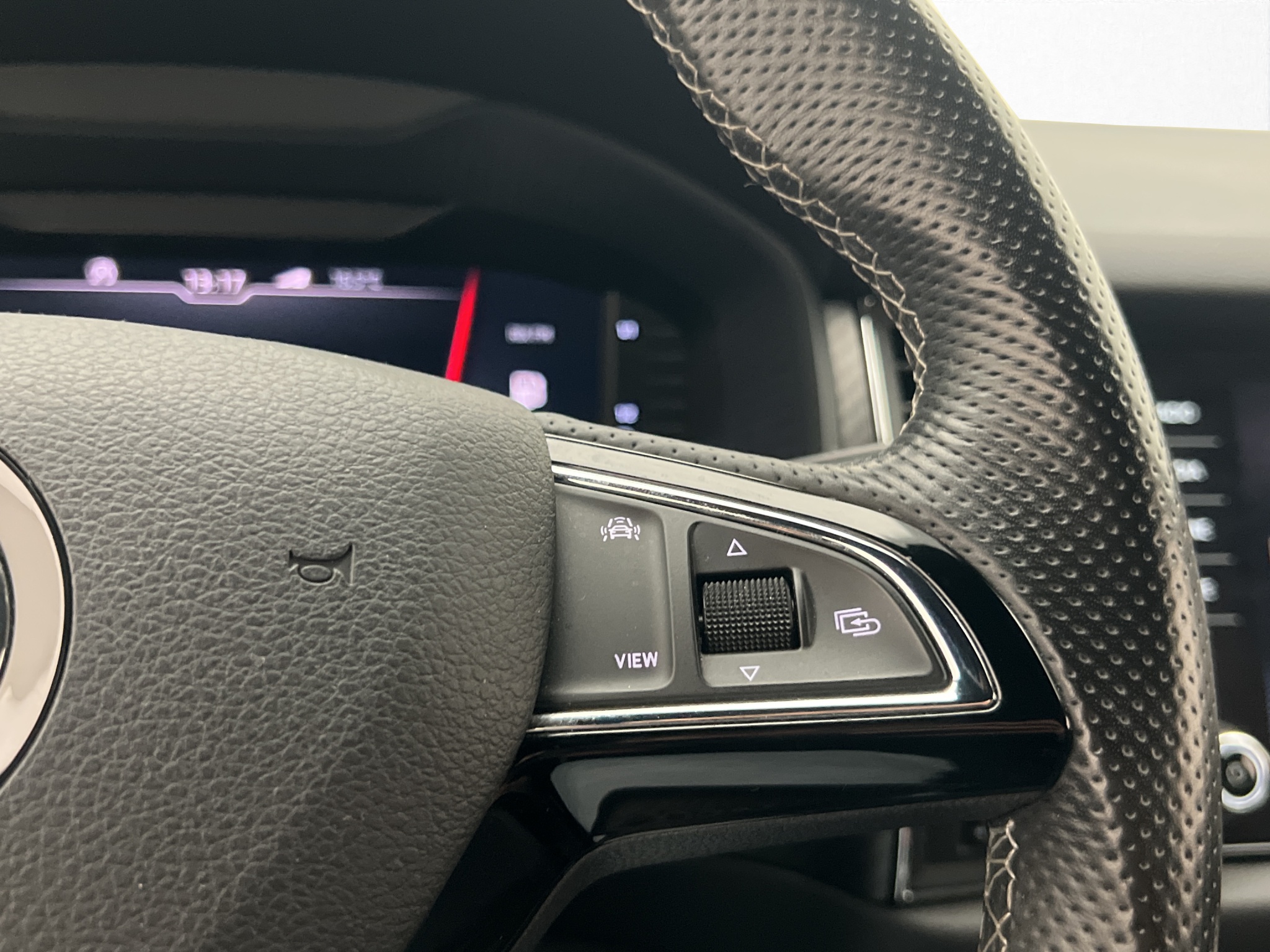 Skoda Kodiaq 2019 - miniatyr 19