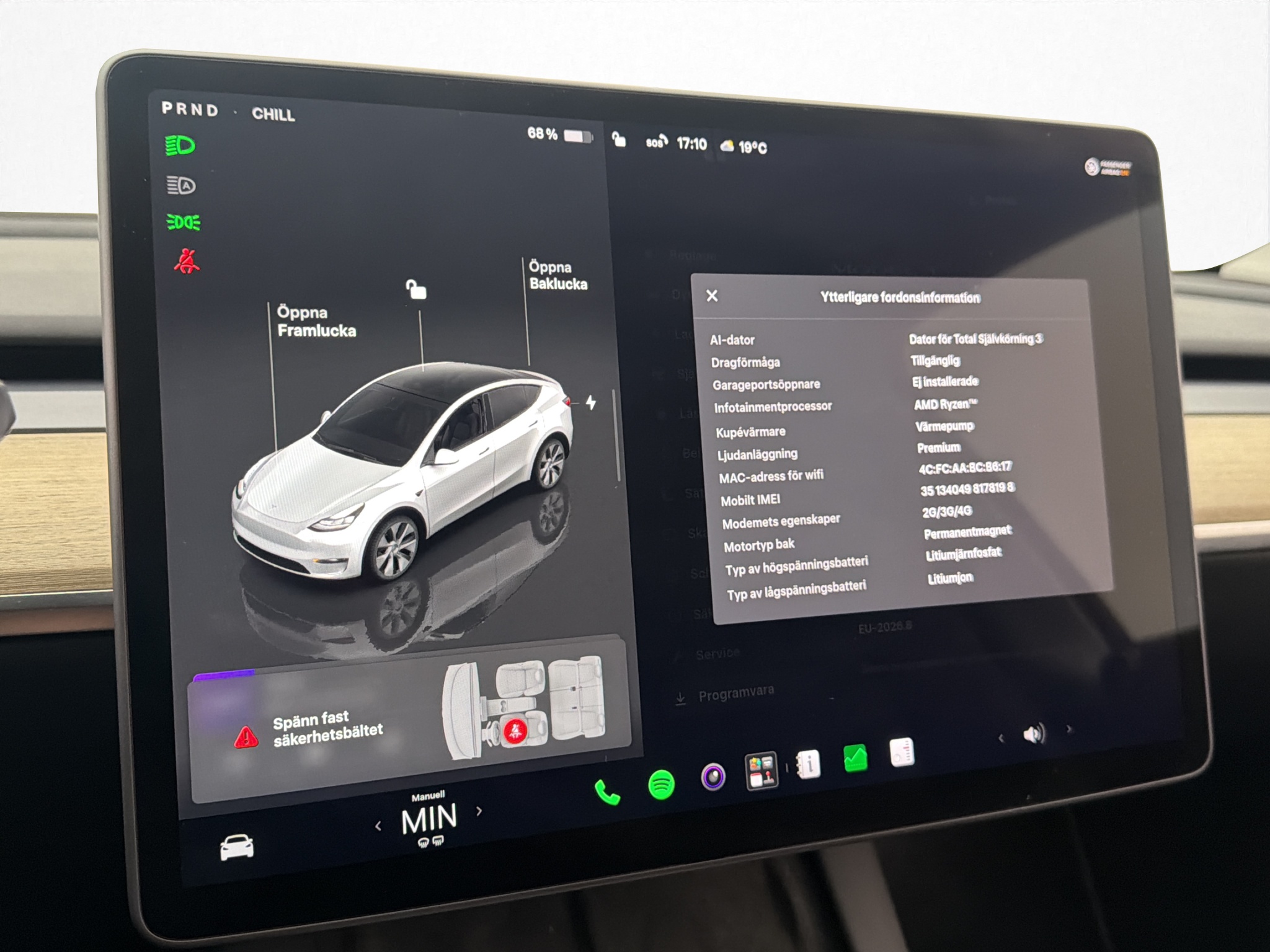 Tesla Model Y 2023 - miniatyr 24
