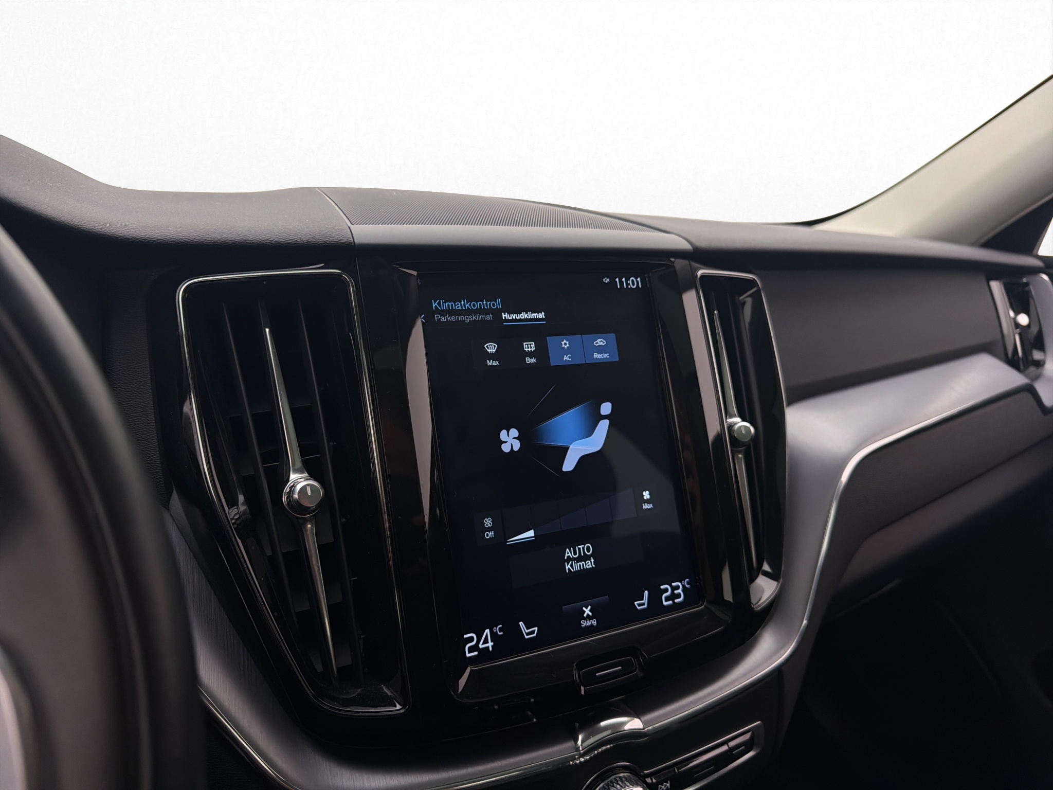 Volvo XC60 2019 - miniatyr 24