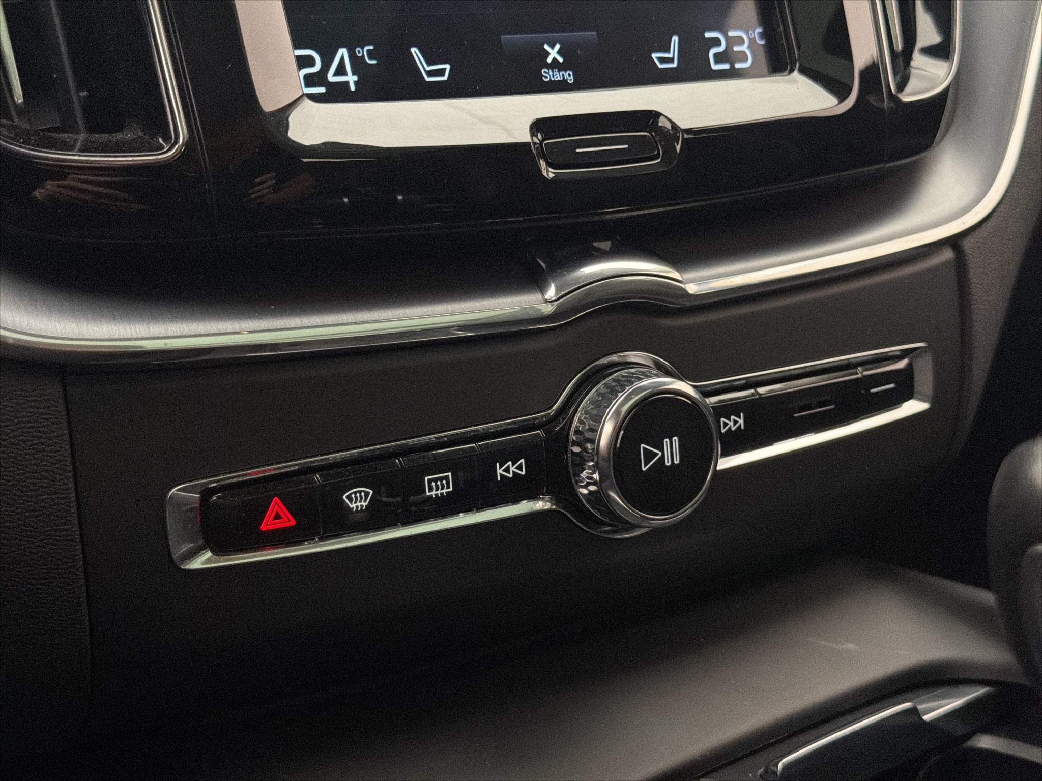 Volvo XC60 2019 - miniatyr 26