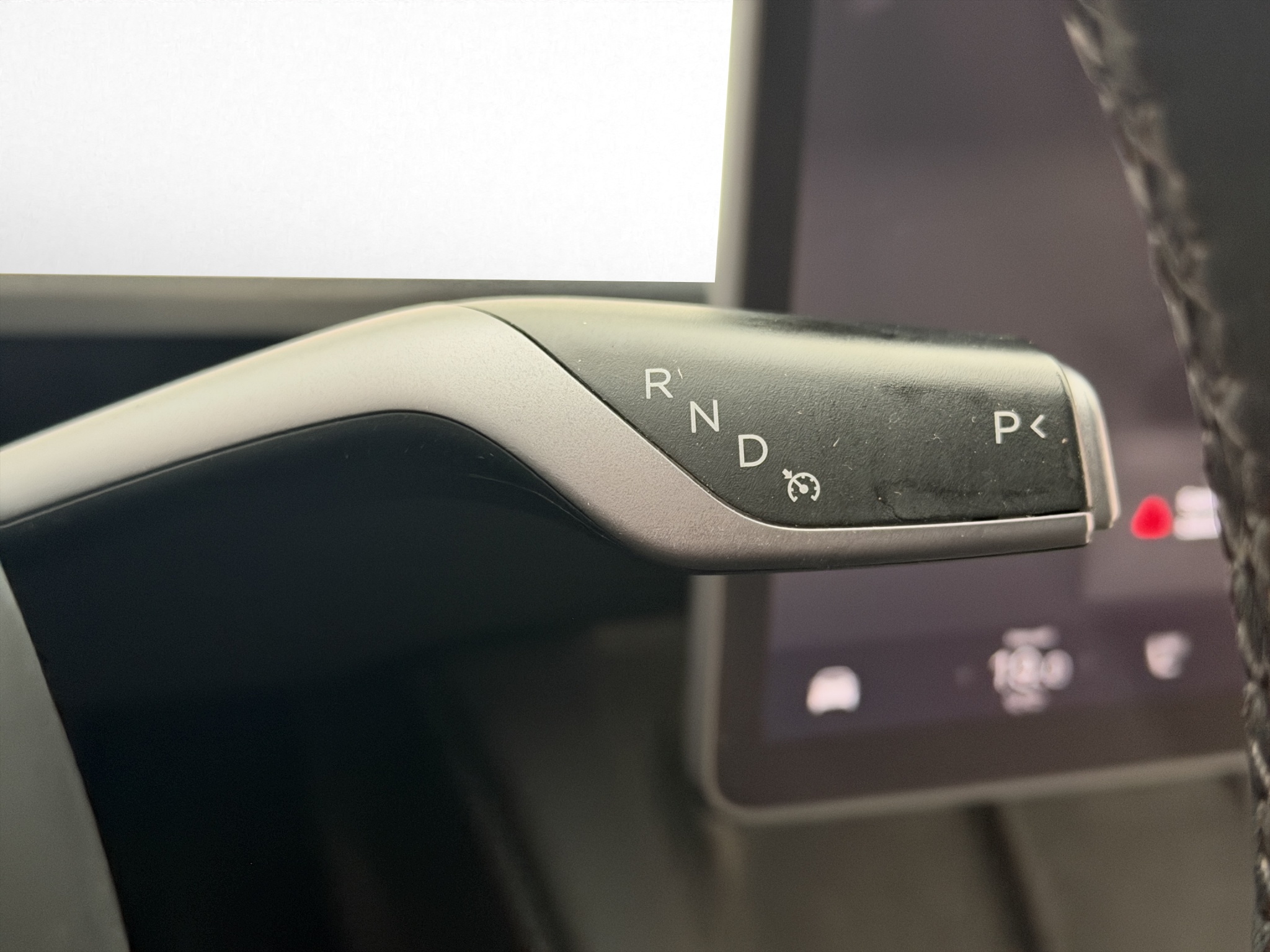 Tesla Model Y 2023 - miniatyr 17