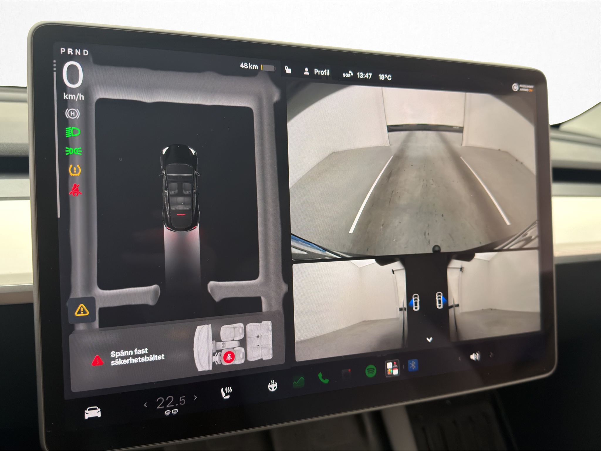 Tesla Model Y 2023 - miniatyr 18