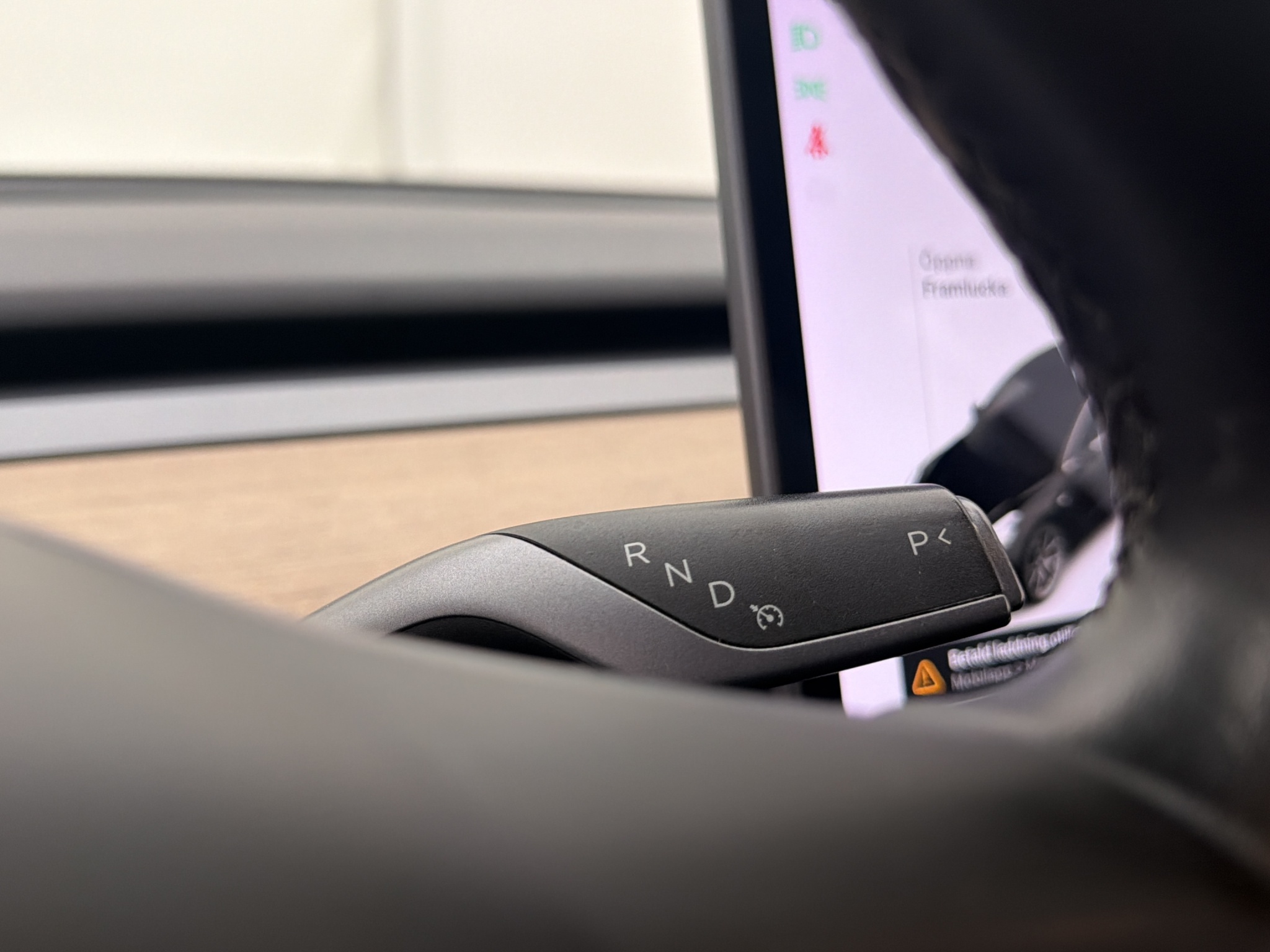 Tesla Model 3 2019 - miniatyr 16