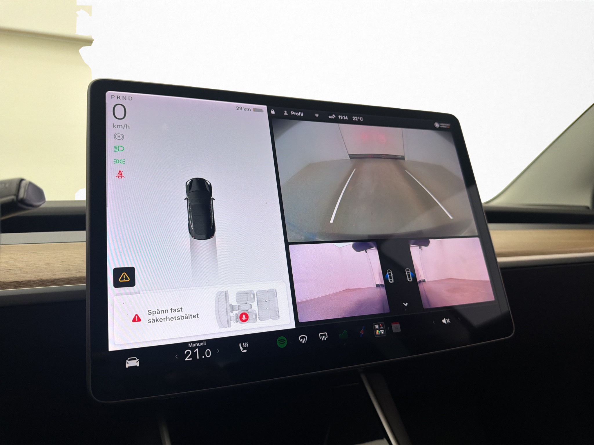 Tesla Model 3 2019 - miniatyr 17