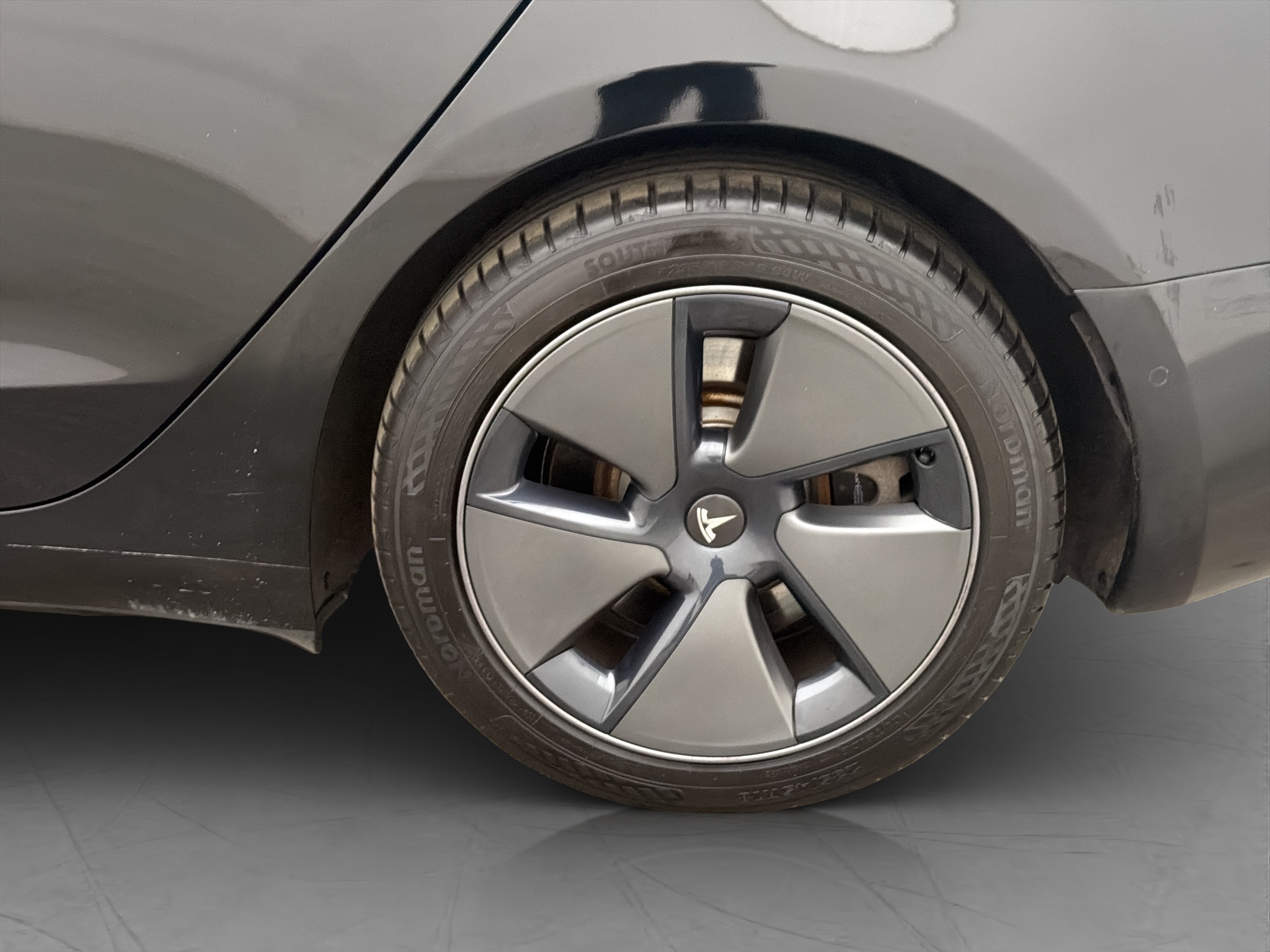 Tesla Model 3 2019 - miniatyr 31