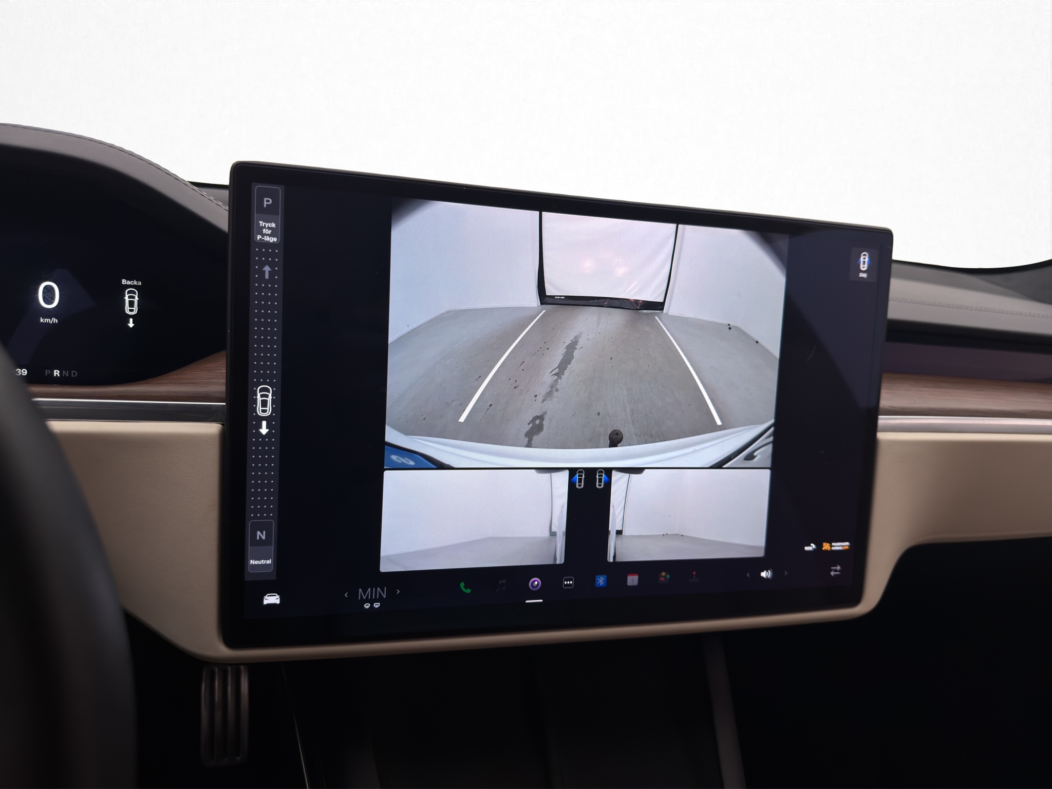 Tesla Model S 2023 - miniatyr 16