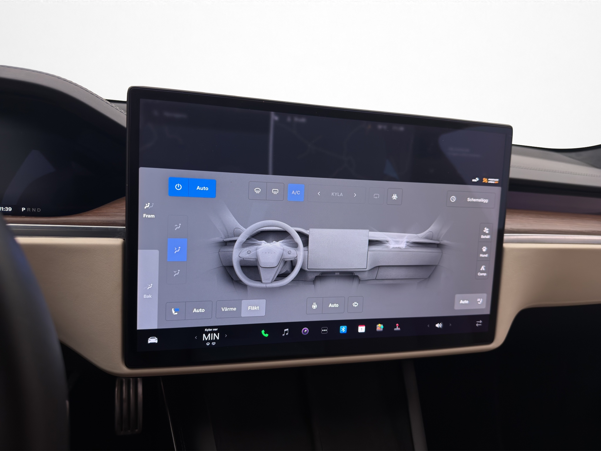 Tesla Model S 2023 - miniatyr 26