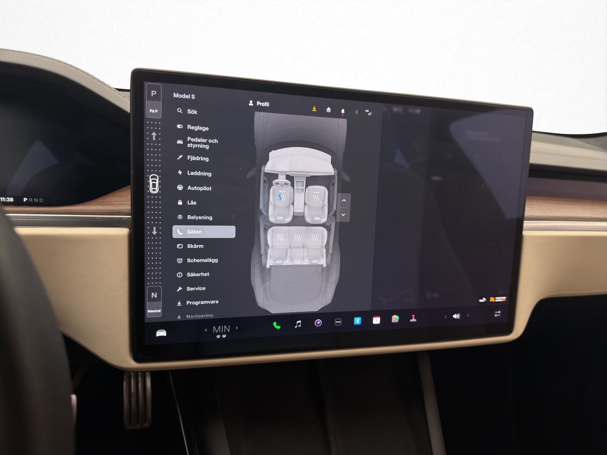 Tesla Model S 2023 - miniatyr 27
