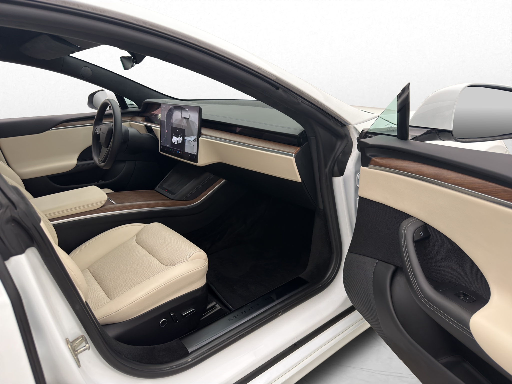 Tesla Model S 2023 - miniatyr 28