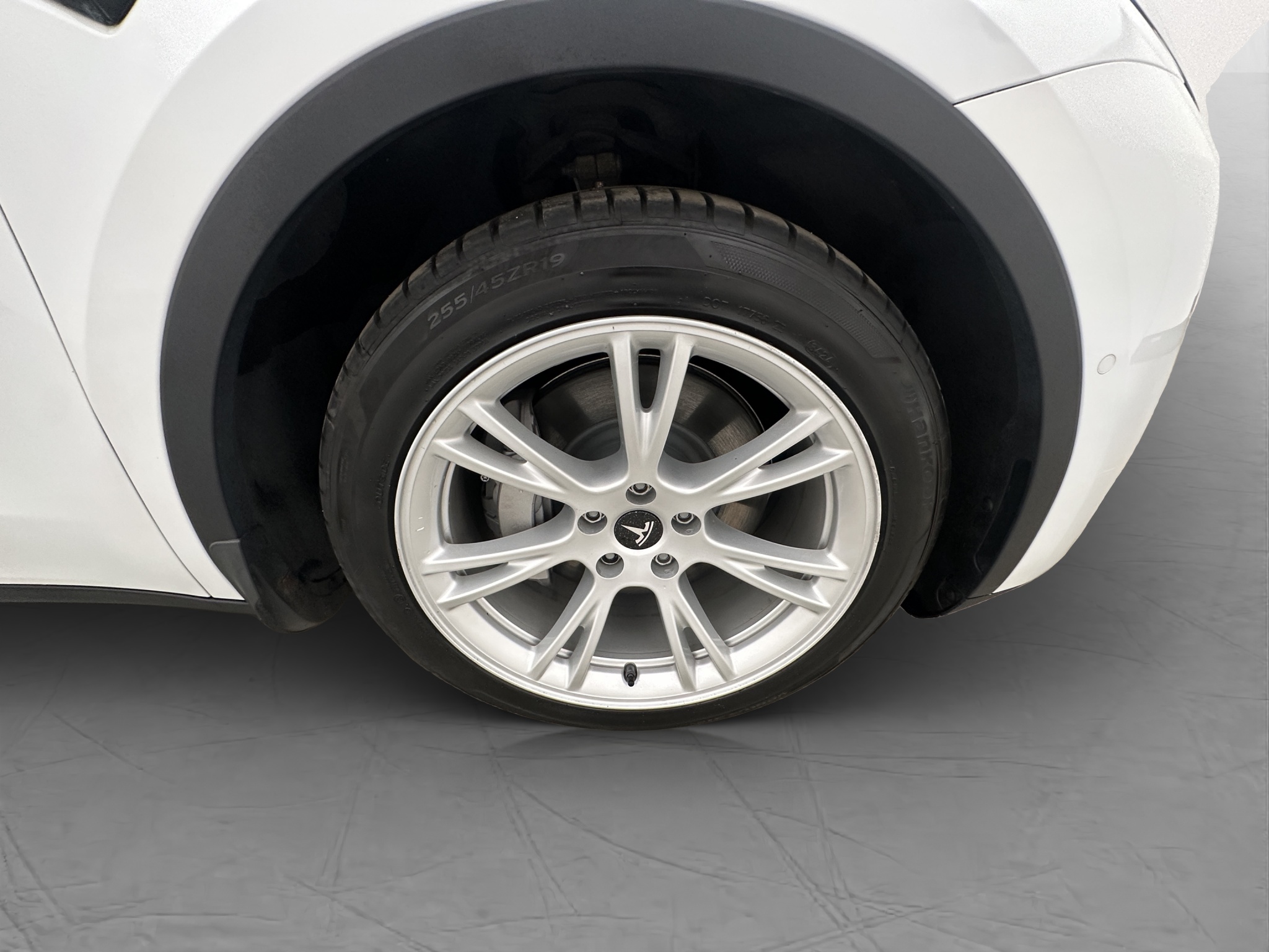 Tesla Model Y 2021 - miniatyr 30