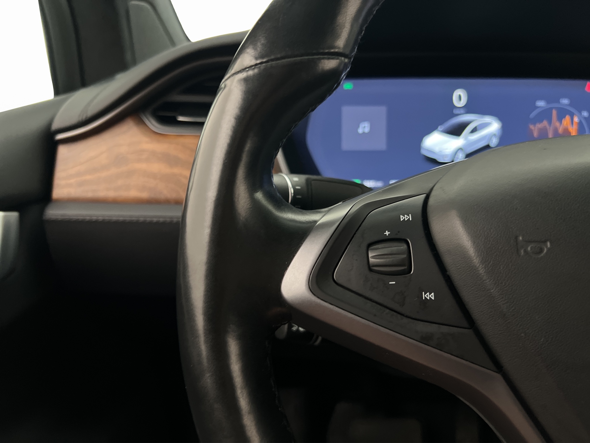 Tesla Model X 2020 - miniatyr 16