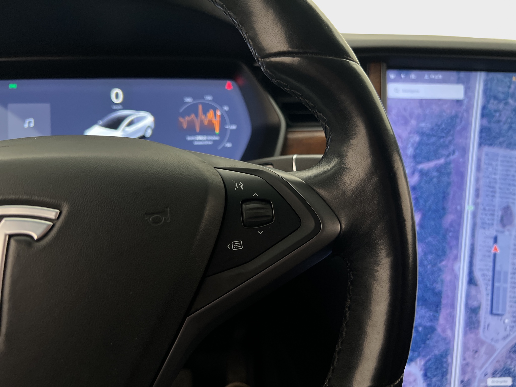 Tesla Model X 2020 - miniatyr 18