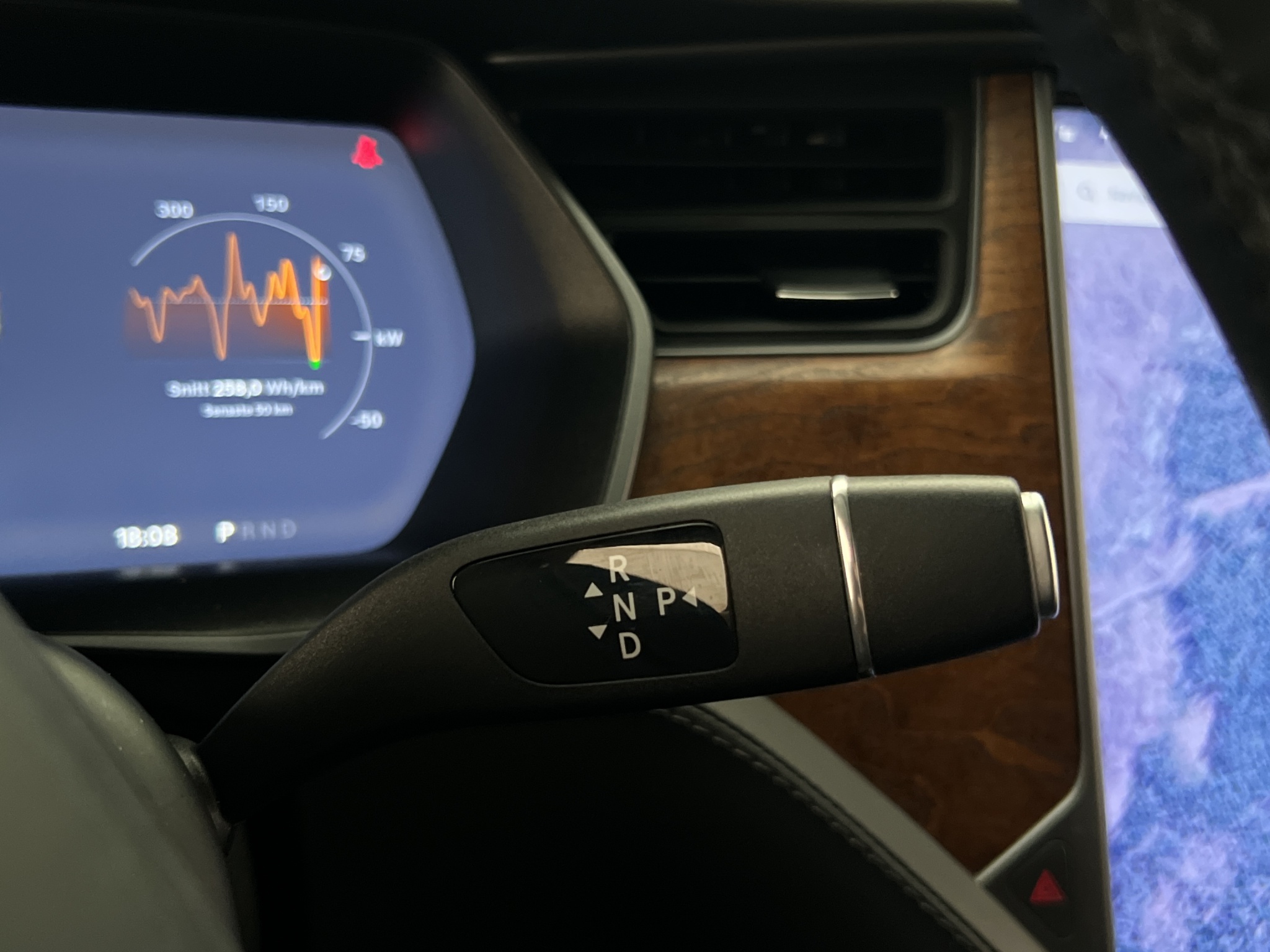 Tesla Model X 2020 - miniatyr 26