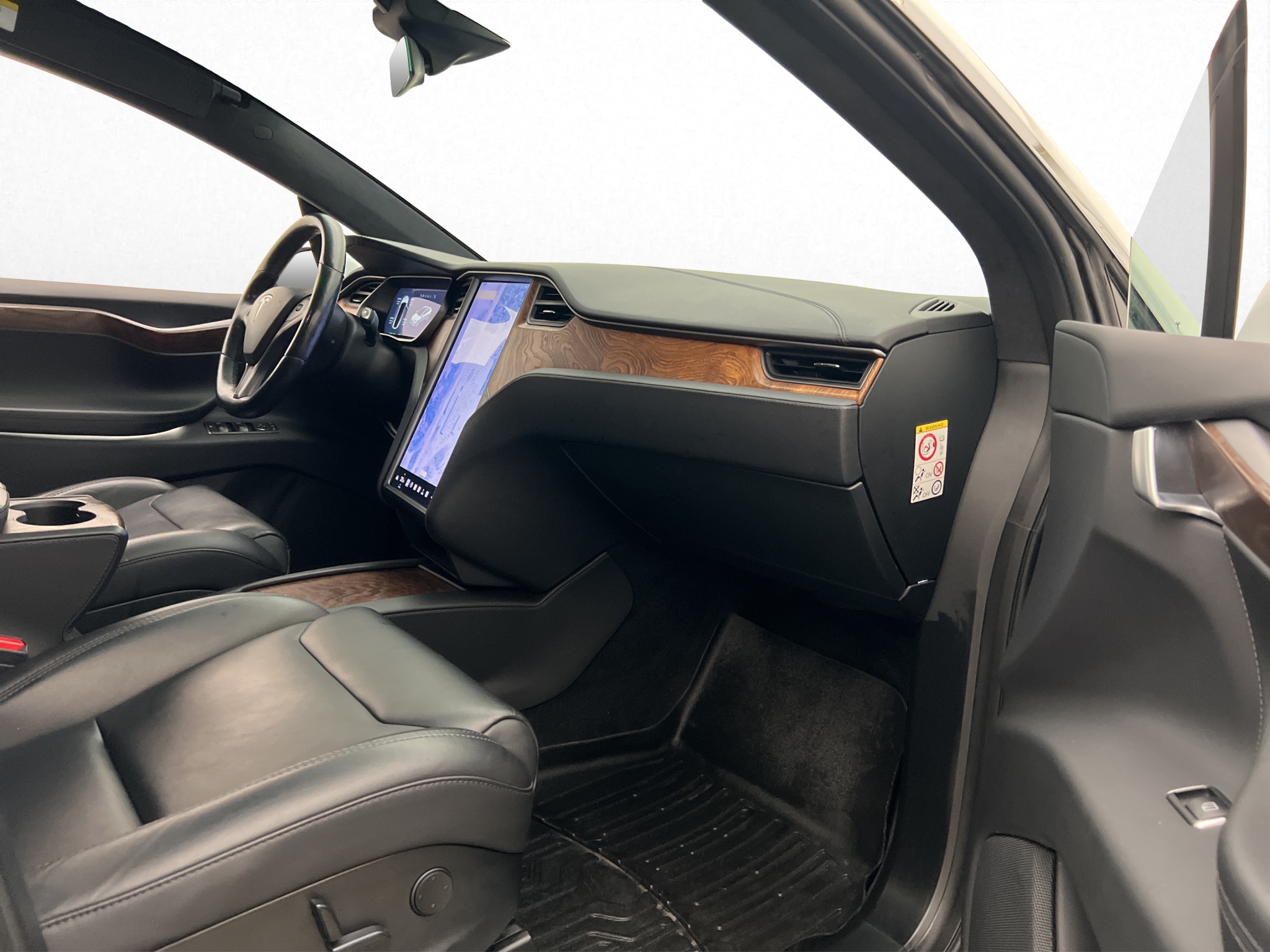 Tesla Model X 2020 - miniatyr 29