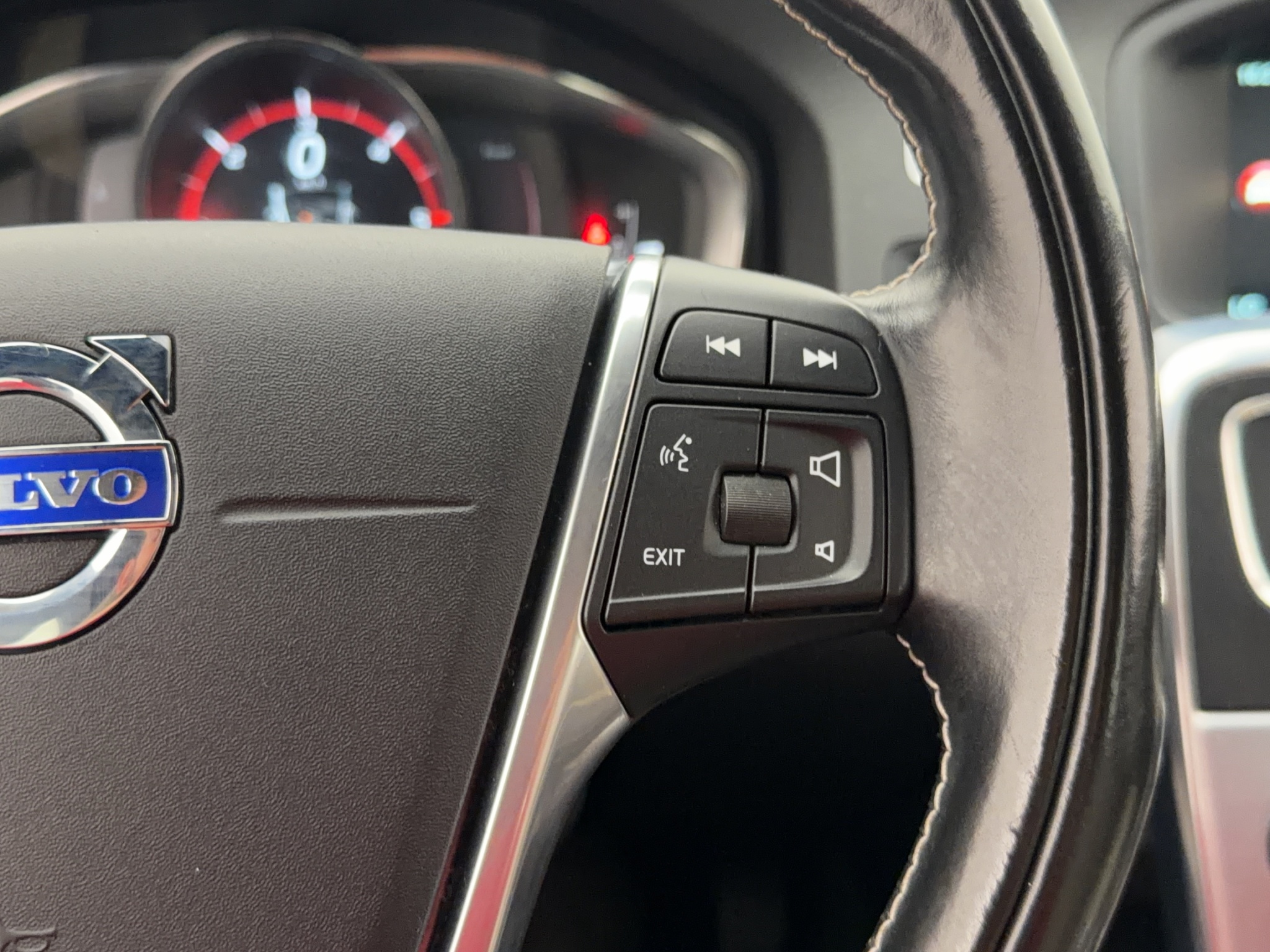 Volvo S60 2017 - miniatyr 10