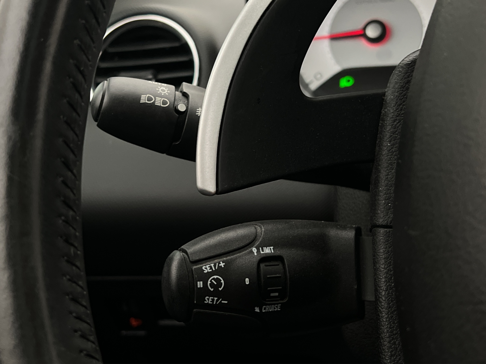 Peugeot 308 2012 - miniatyr 12