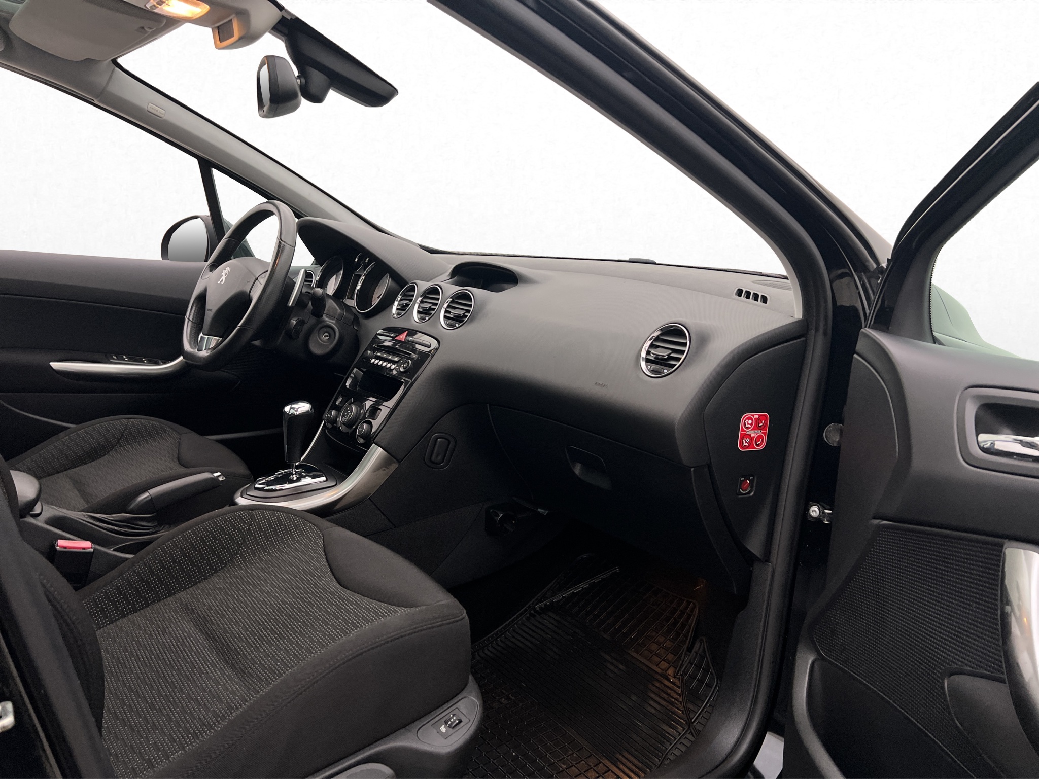 Peugeot 308 2012 - miniatyr 22
