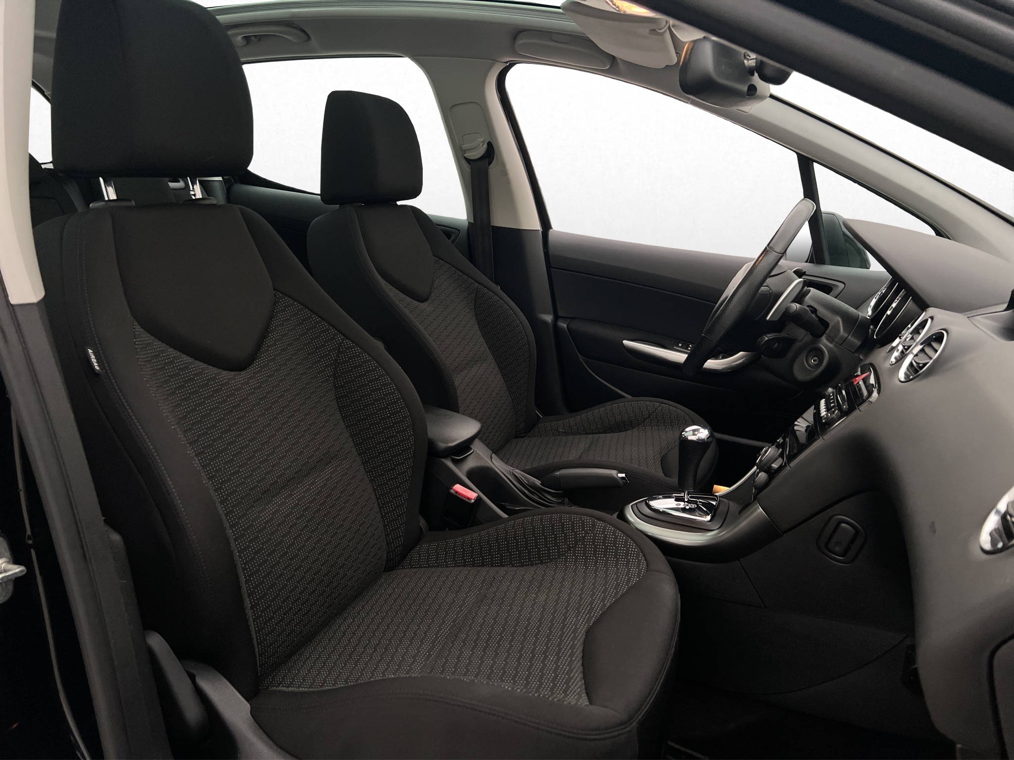 Peugeot 308 2012 - miniatyr 23