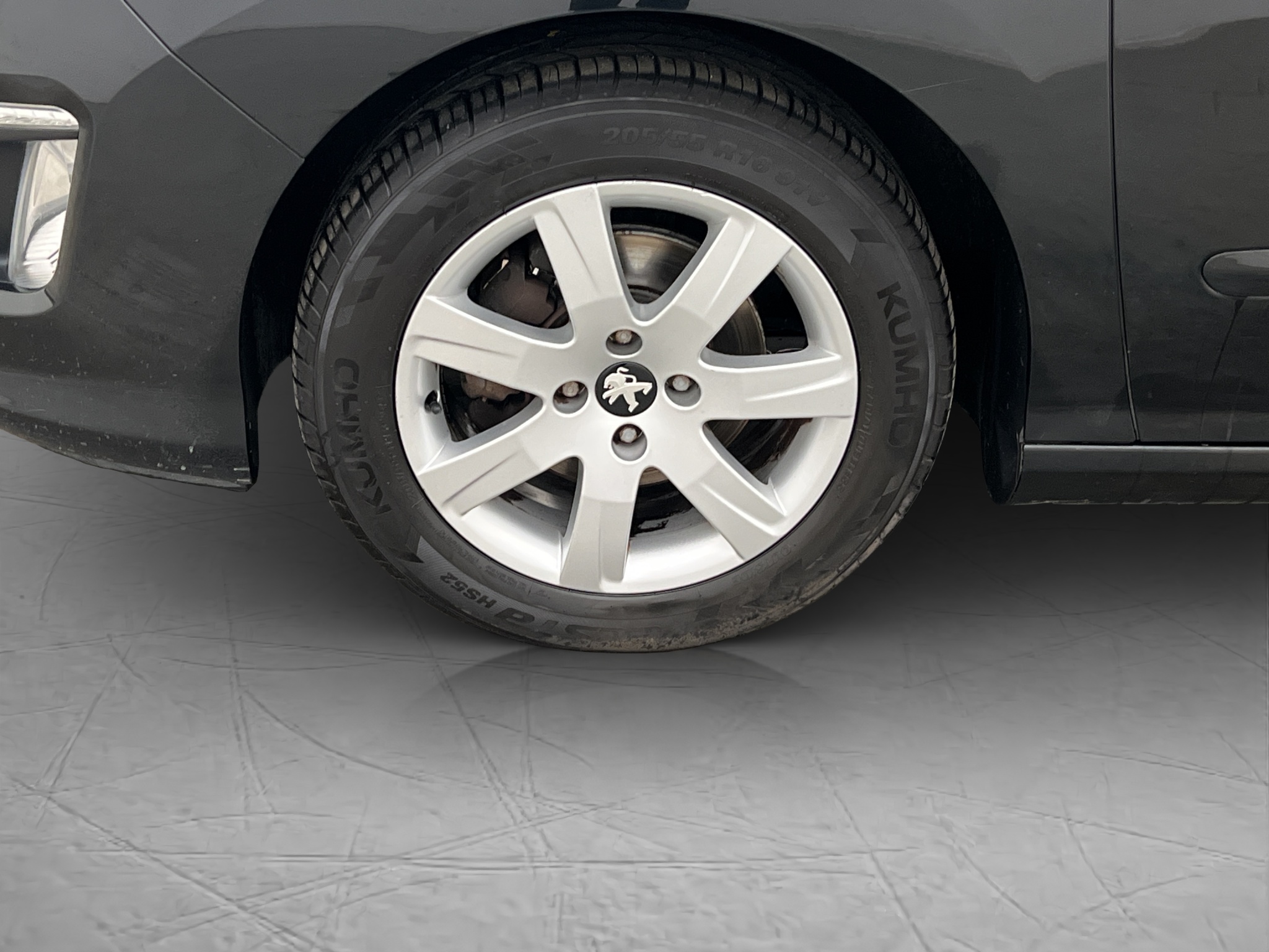 Peugeot 308 2012 - miniatyr 26