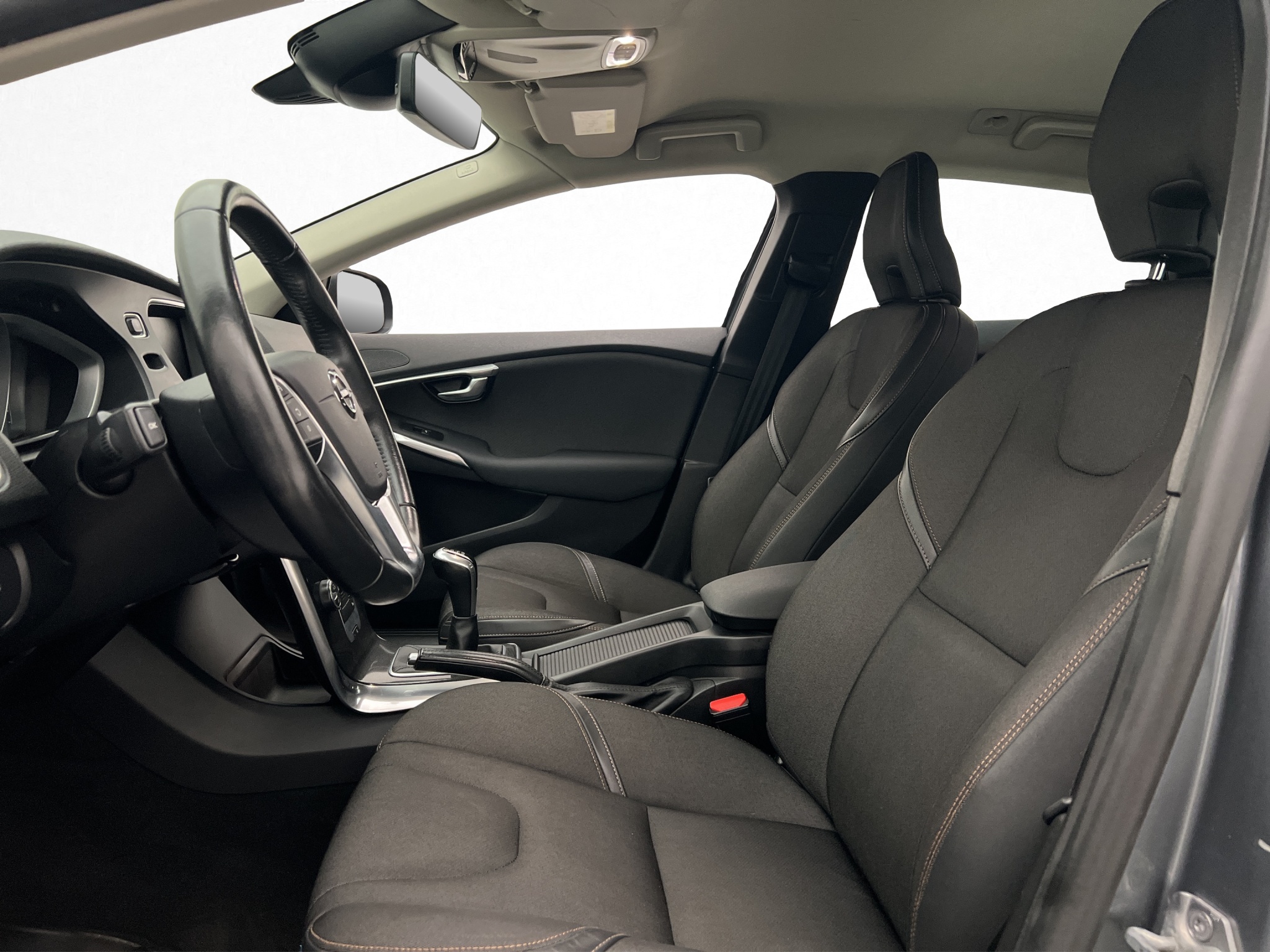 Volvo V40 Cross Country 2017 - miniatyr 4