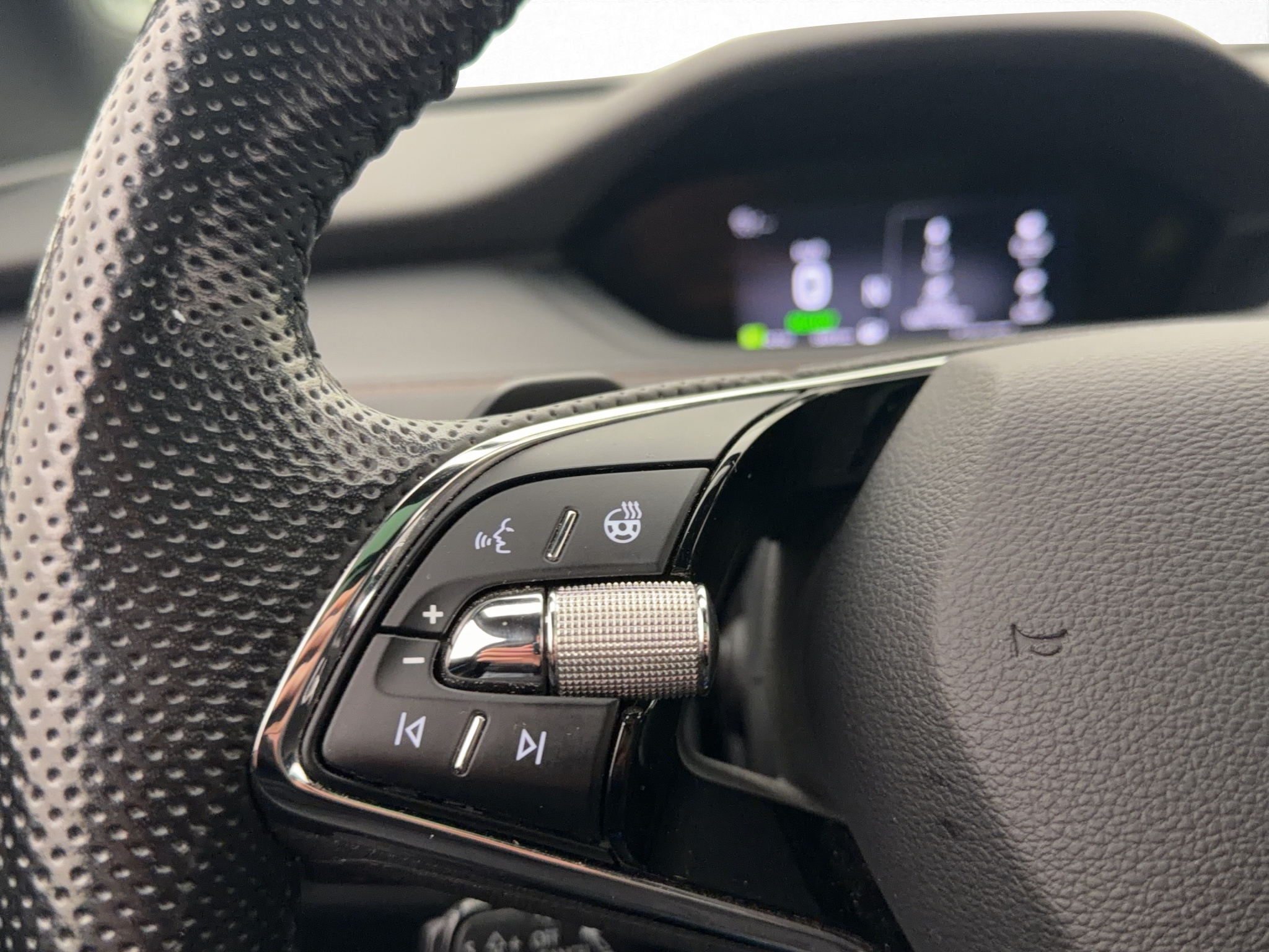 Skoda Enyaq 2022 - miniatyr 18