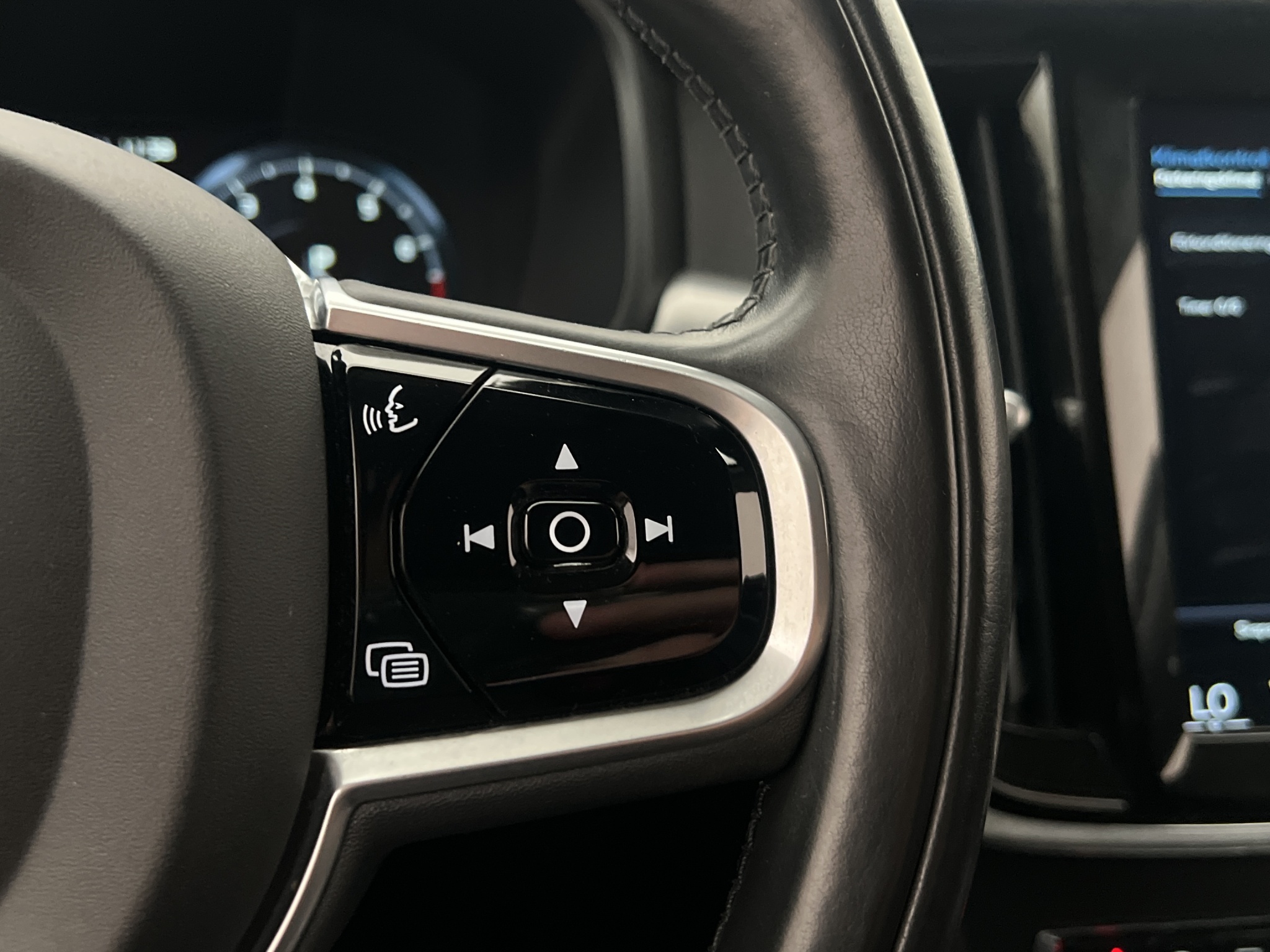 Volvo V90 2019 - miniatyr 16