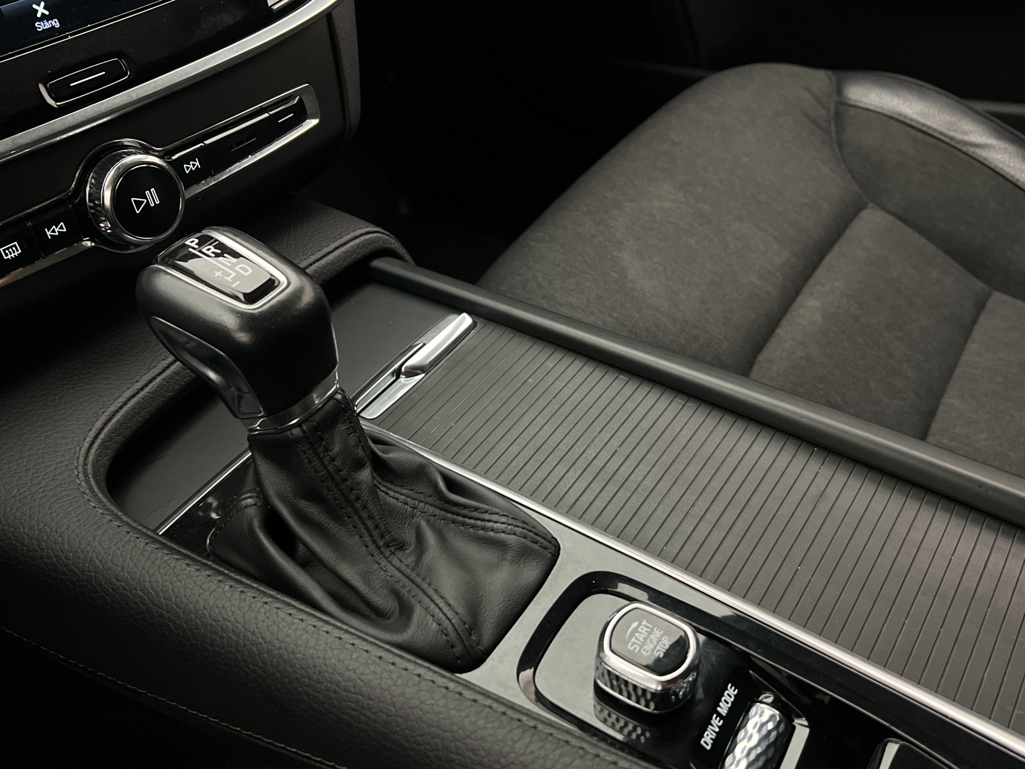Volvo V90 2019 - miniatyr 24