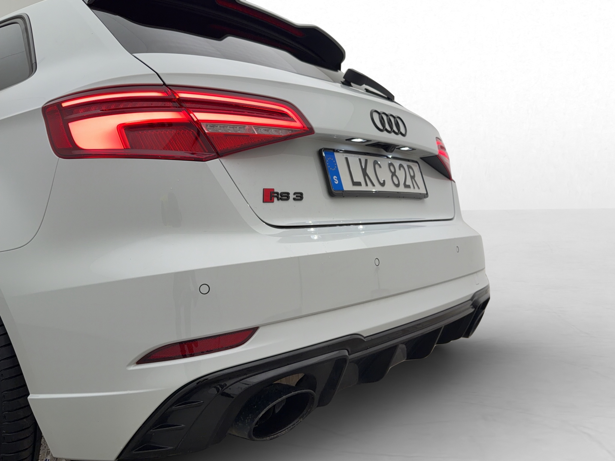 Audi RS3 2020 - miniatyr 32