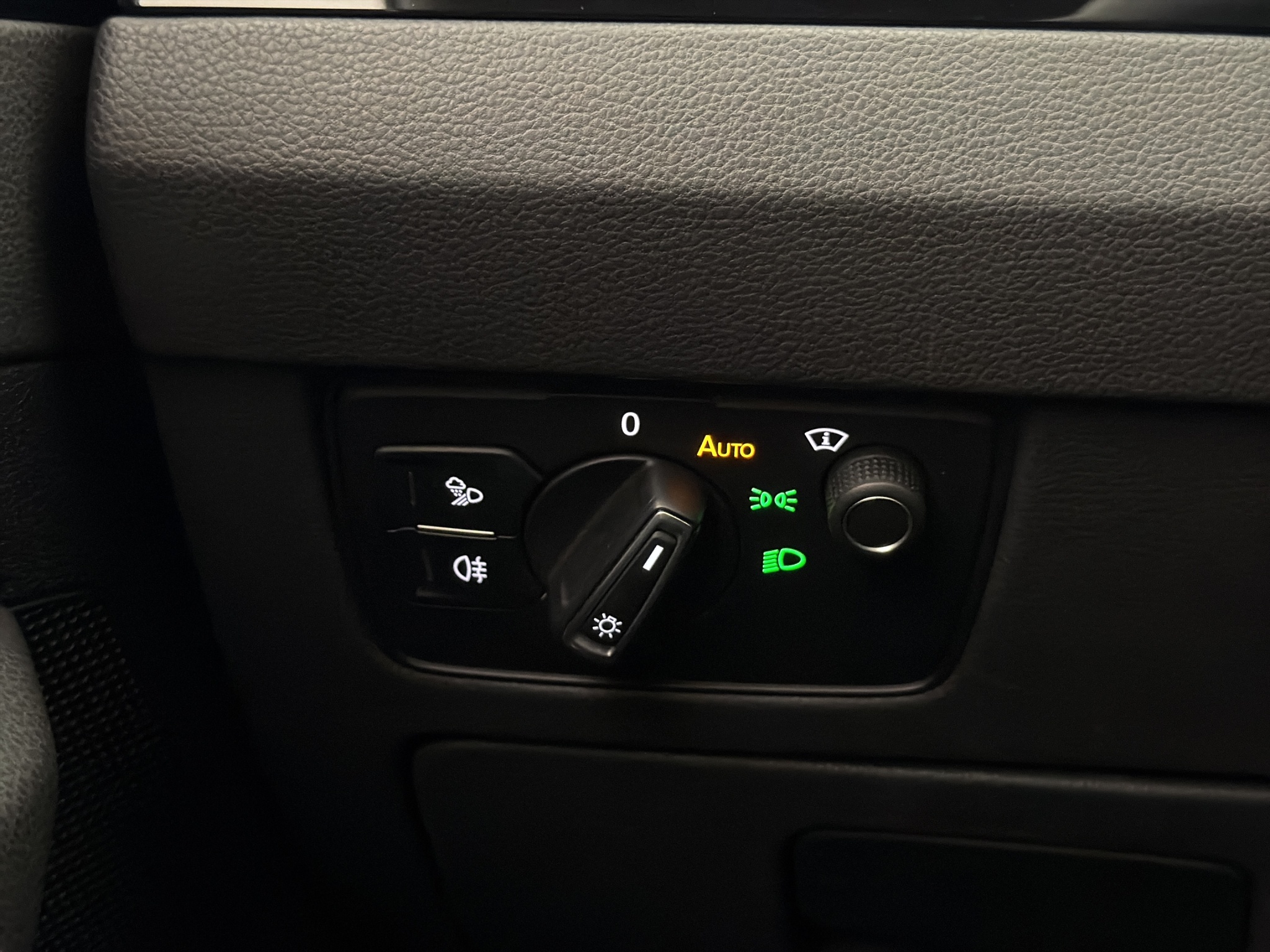 Volkswagen Arteon 2021 - miniatyr 12