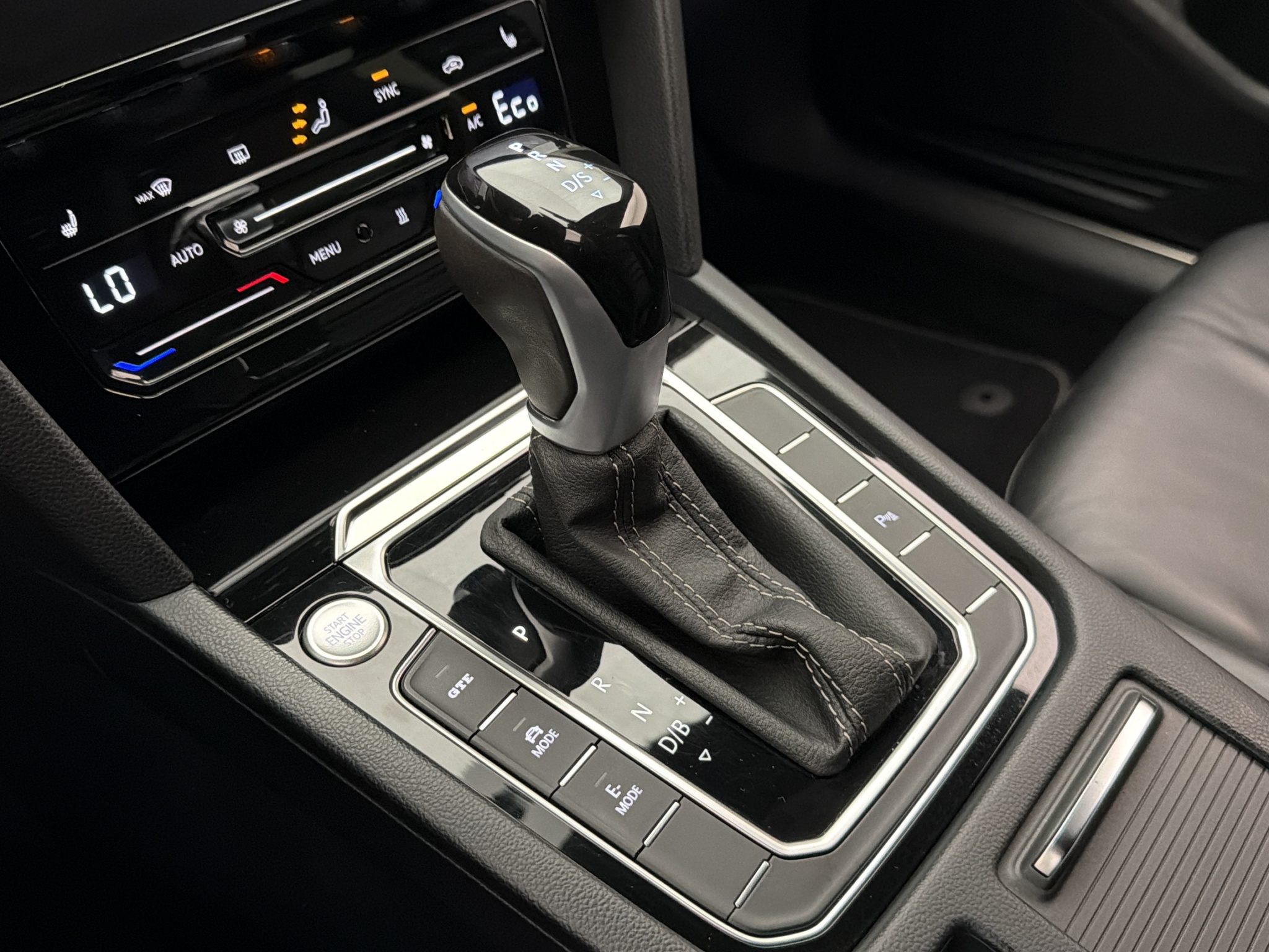 Volkswagen Arteon 2021 - miniatyr 25