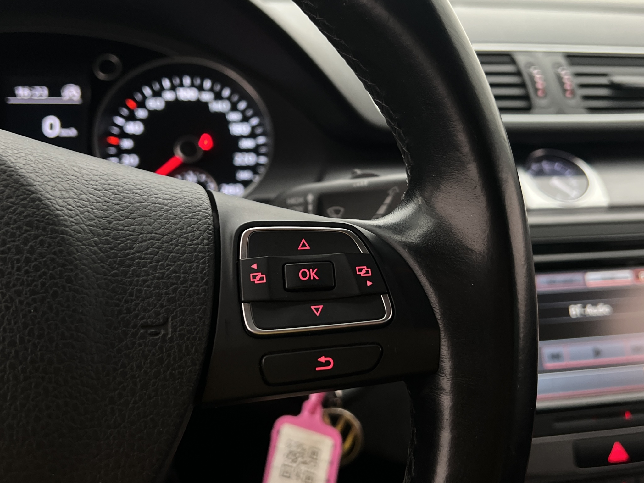 Volkswagen Passat 2014 - miniatyr 18